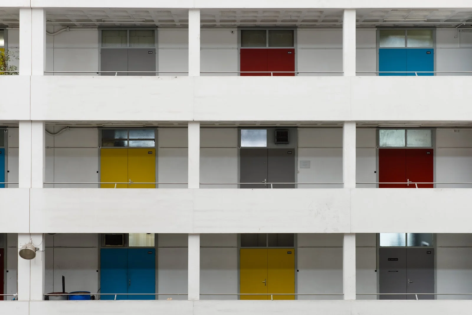 Photo by Samuel Zeller on Unsplash