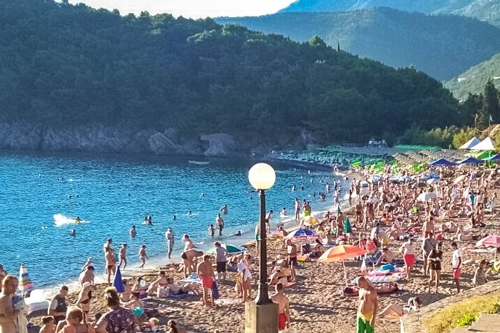 Lucice_beach_Montenegro_Apart_Hotel_Anatolia.jpg