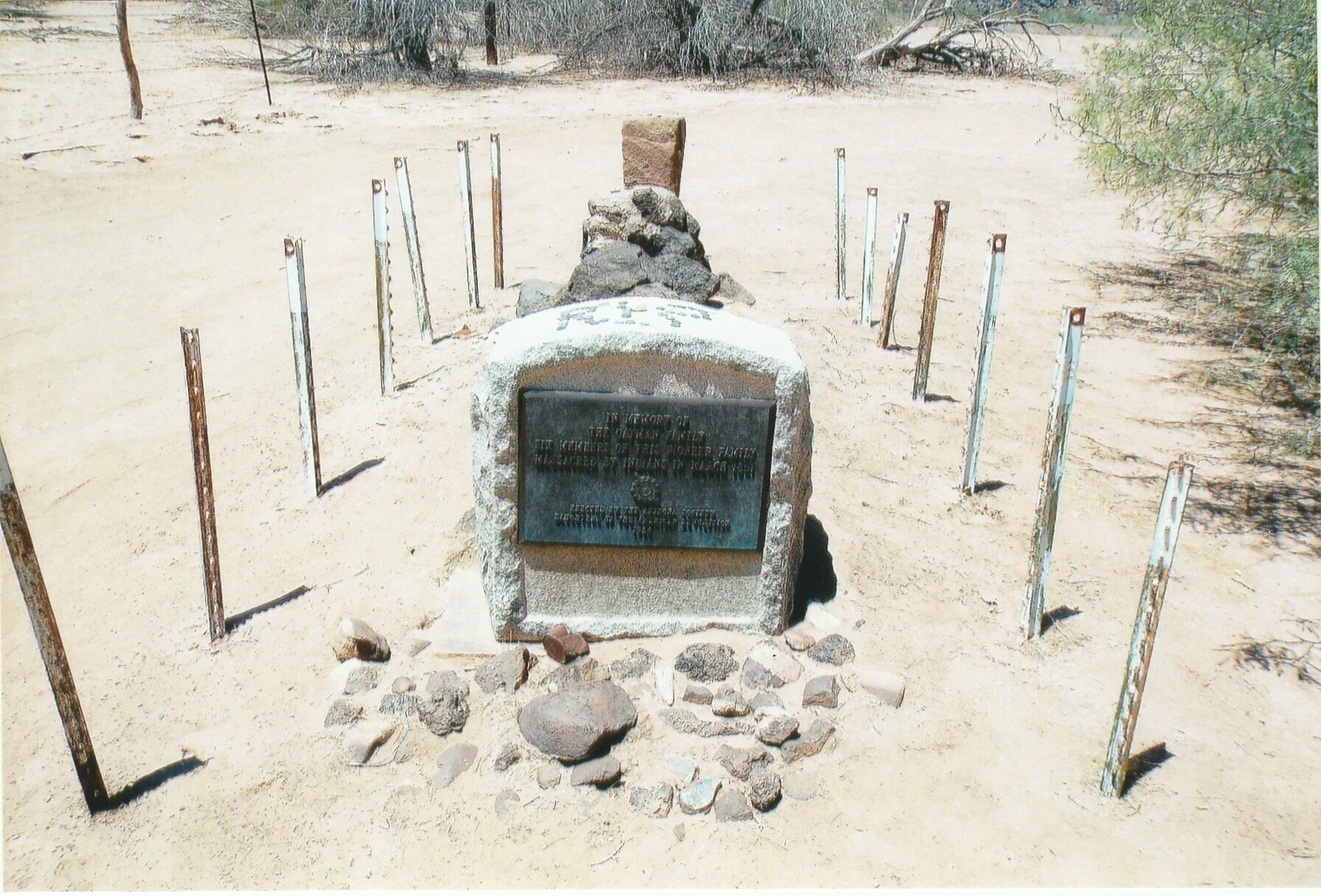 La tumba de los Oatman.