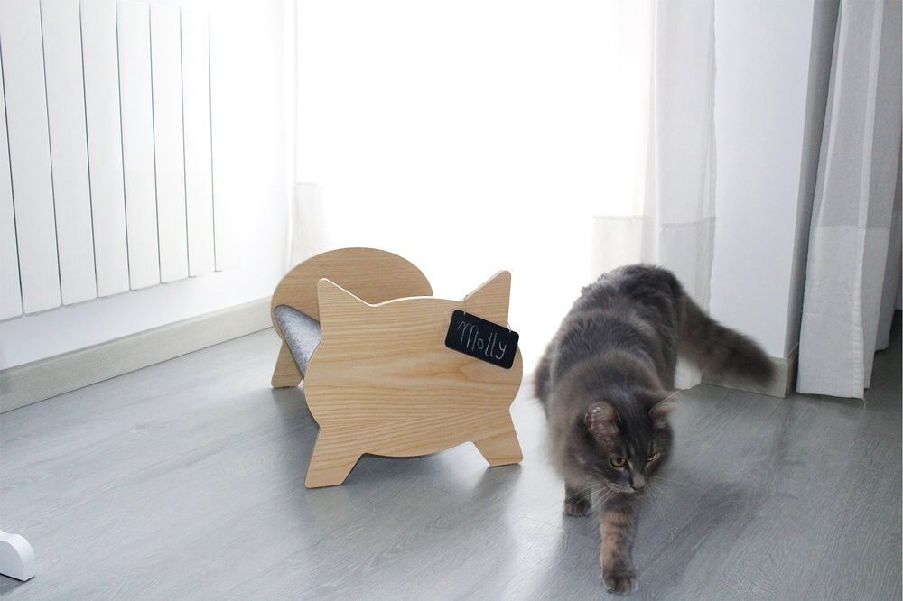Rainy day? The CATNAP bed will brighten it up and also offer you a very comfortable sleeping place
And remember, with the code COLDDAYS you'll get 10% discount in our online shop
.
.
.
.
.
.
.
#musthave #giftideas #wood #design #cat #catsofinstagram 