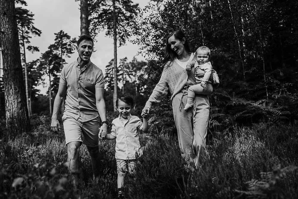 Bracknell family photographer Natalie Stevens Photography, outdoor family shoot Bracknell forest