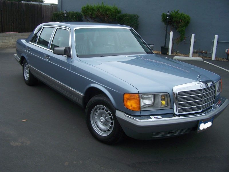 1985 Mercedes-Benz 560