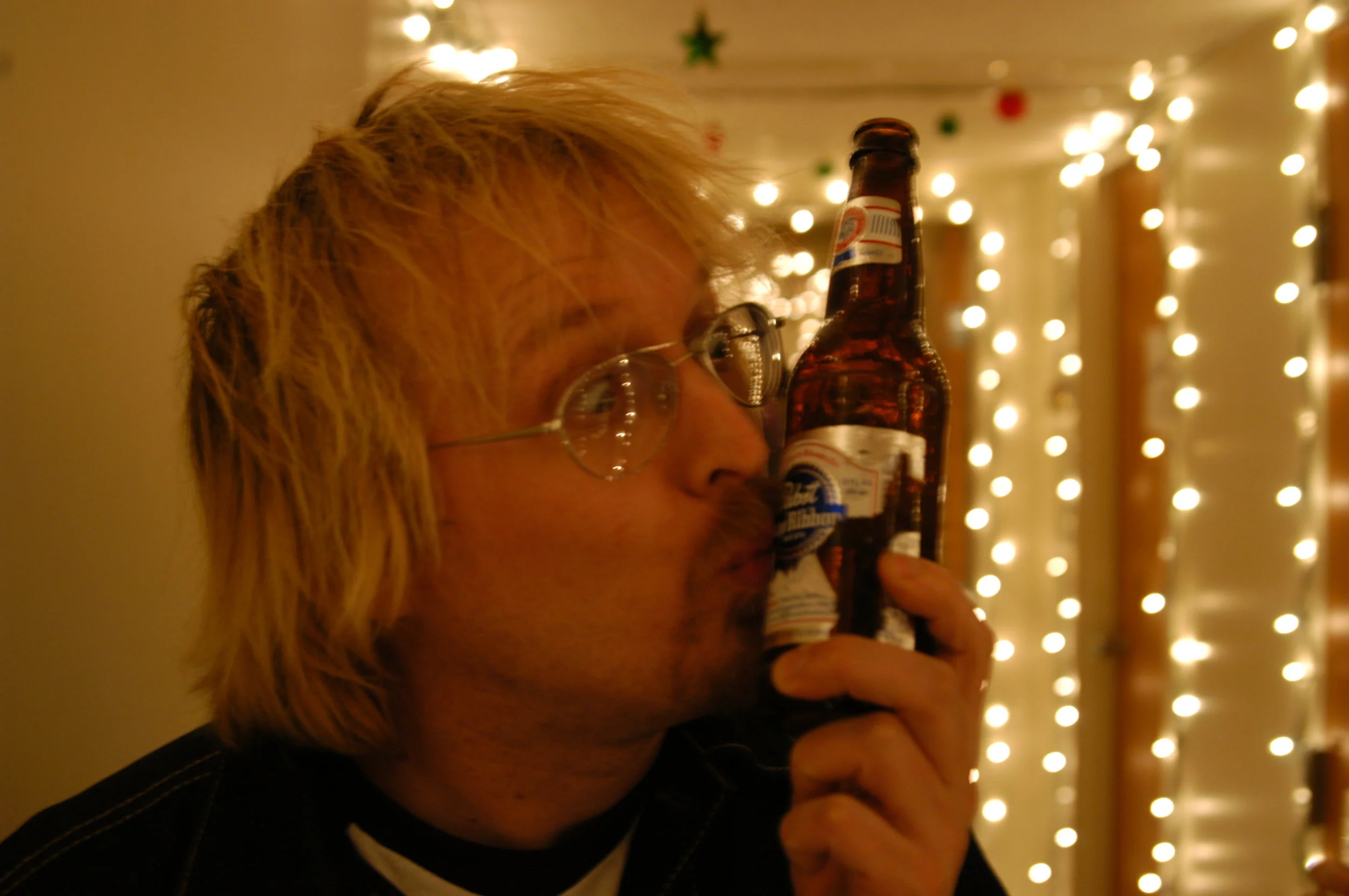 Barbarian Holiday 2003 - 34.JPG