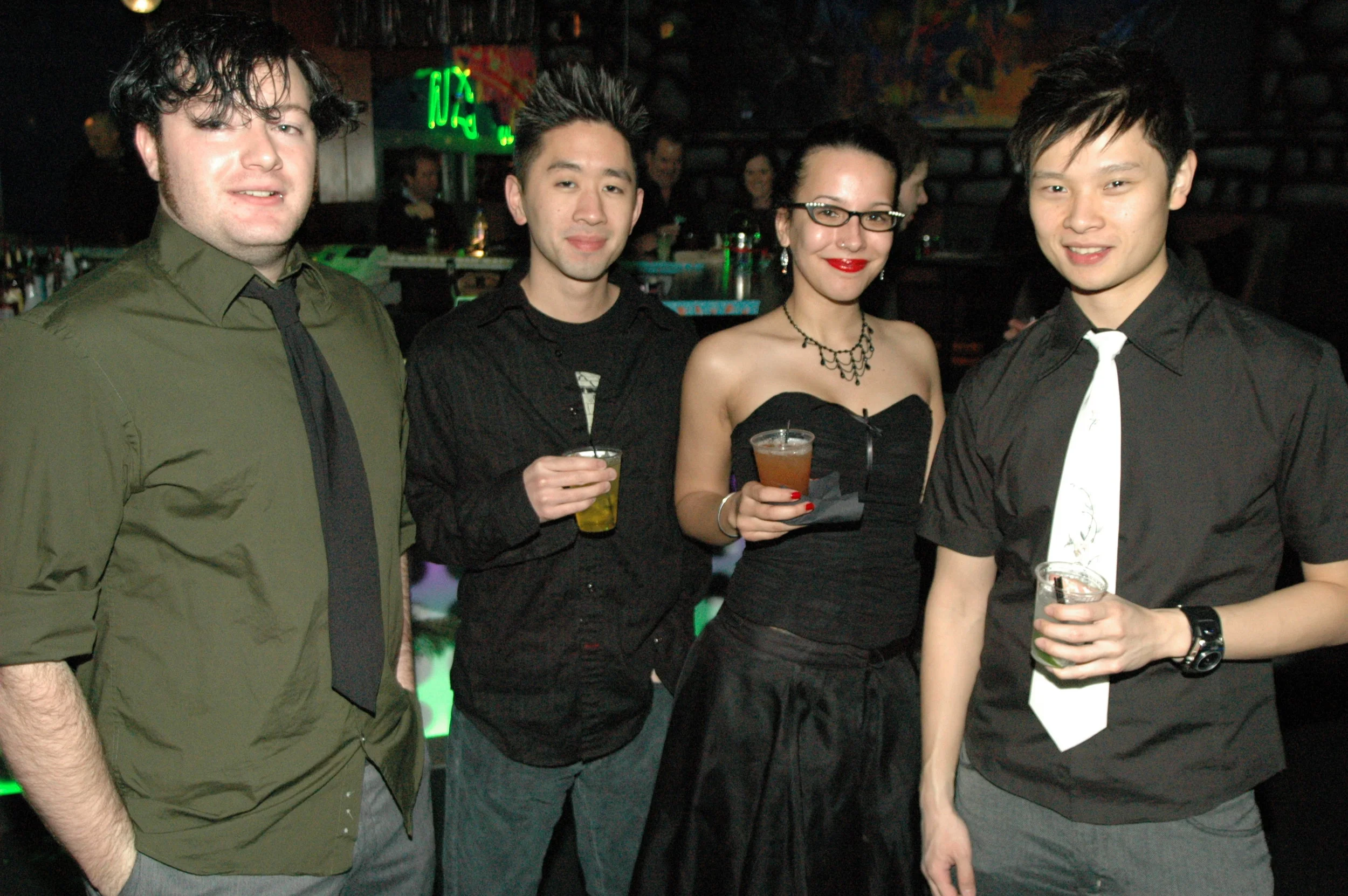 Barbarian 2004 Holiday Party - 2.JPG