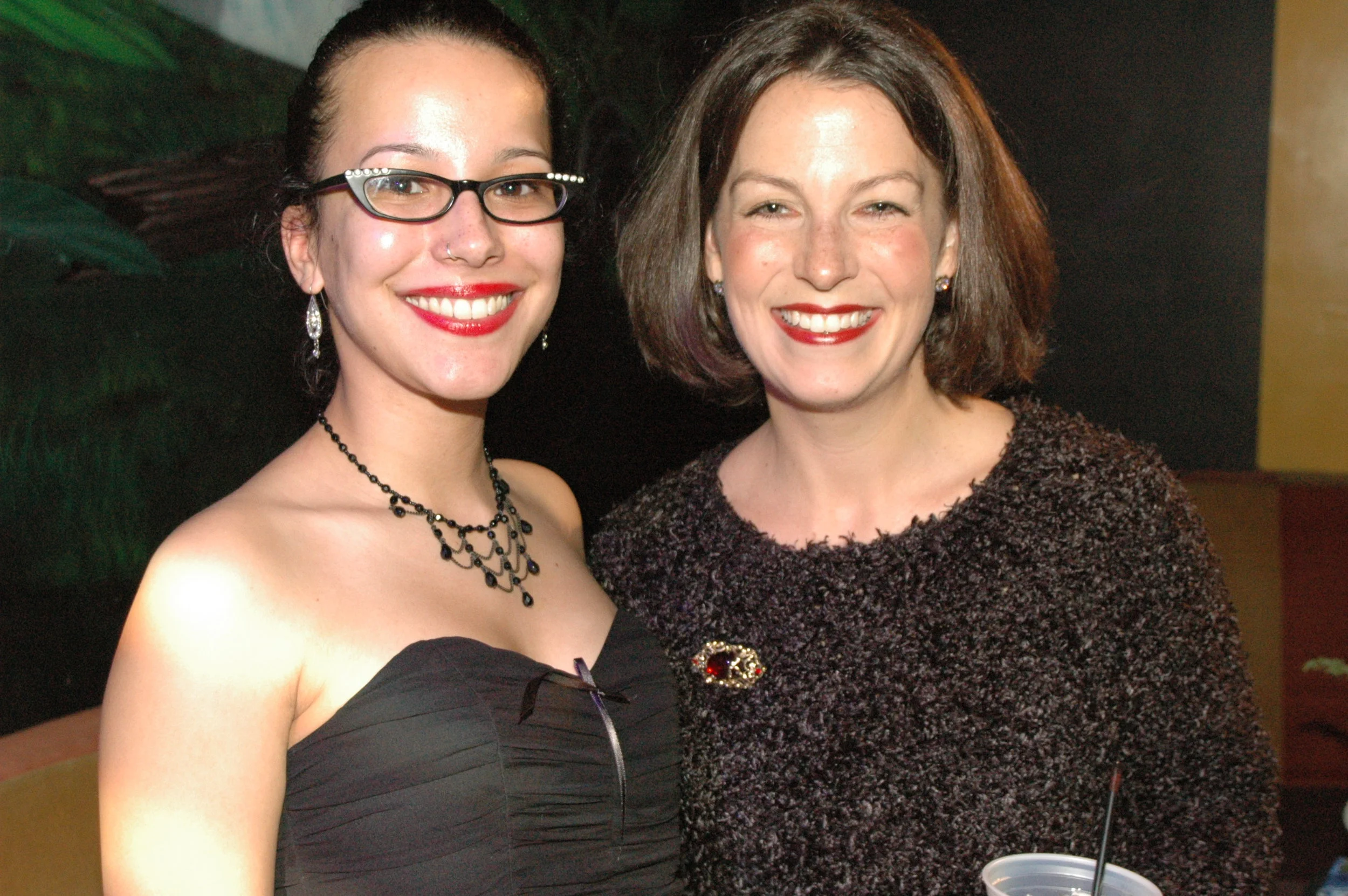 Barbarian 2004 Holiday Party - 15.JPG