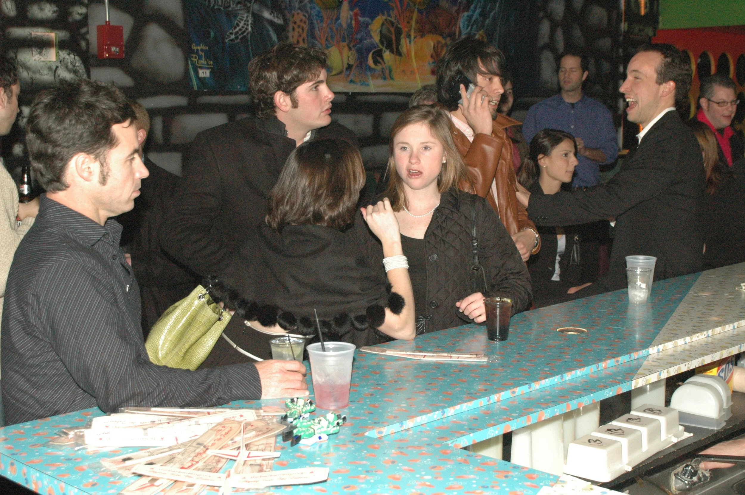 Barbarian 2004 Holiday Party - 21.JPG