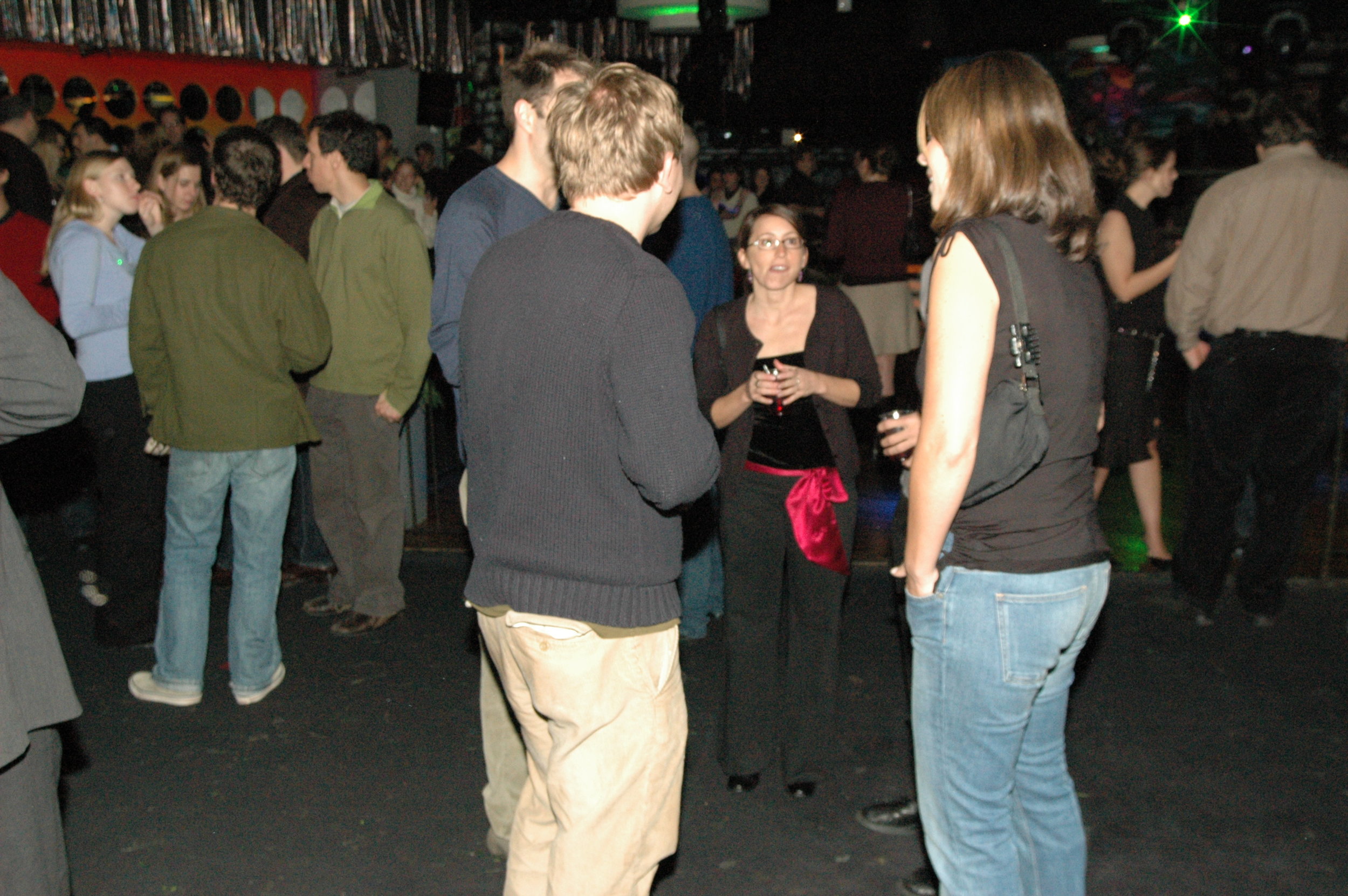 Barbarian 2004 Holiday Party - 36.JPG