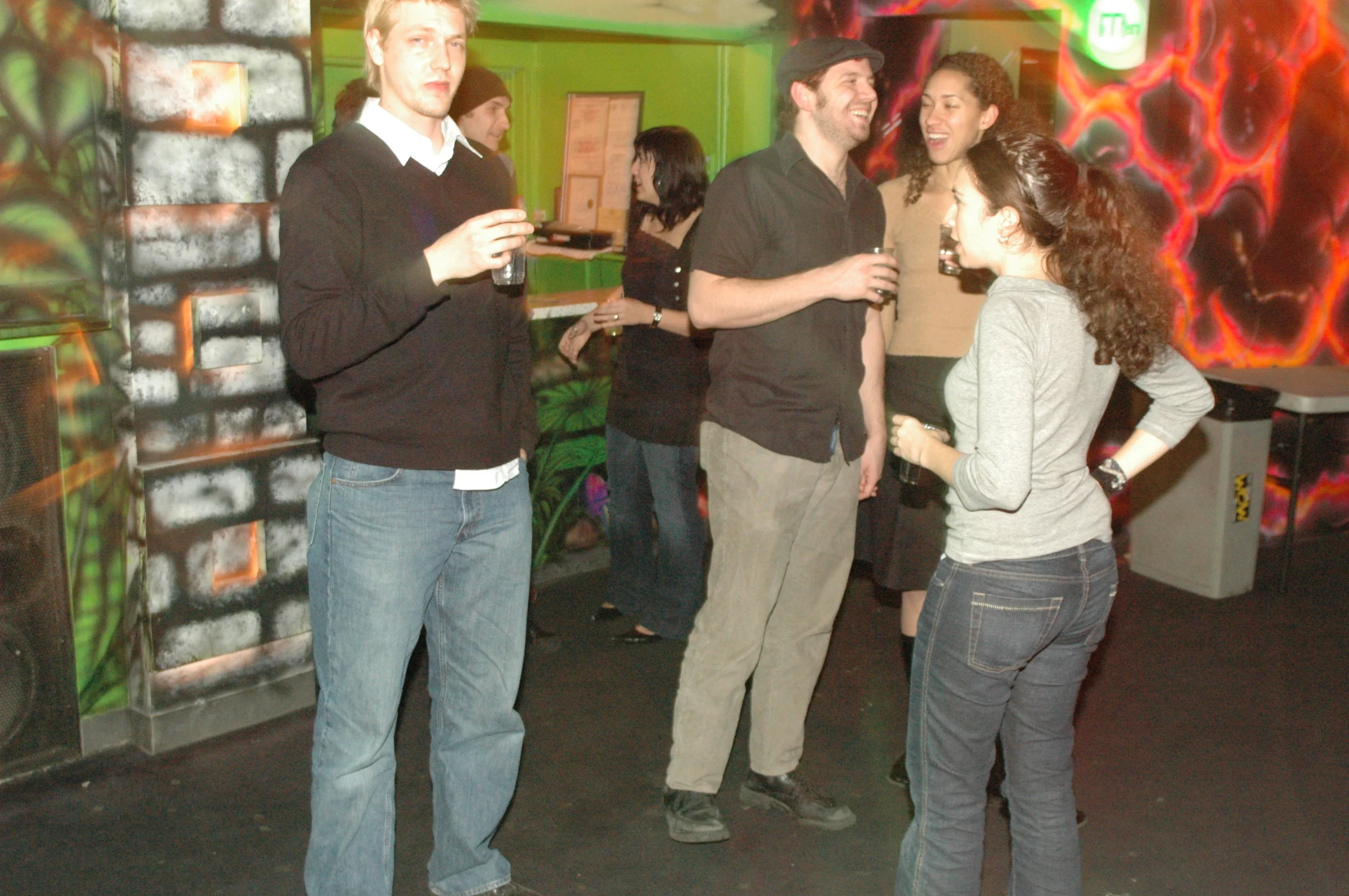 Barbarian 2004 Holiday Party - 47.JPG