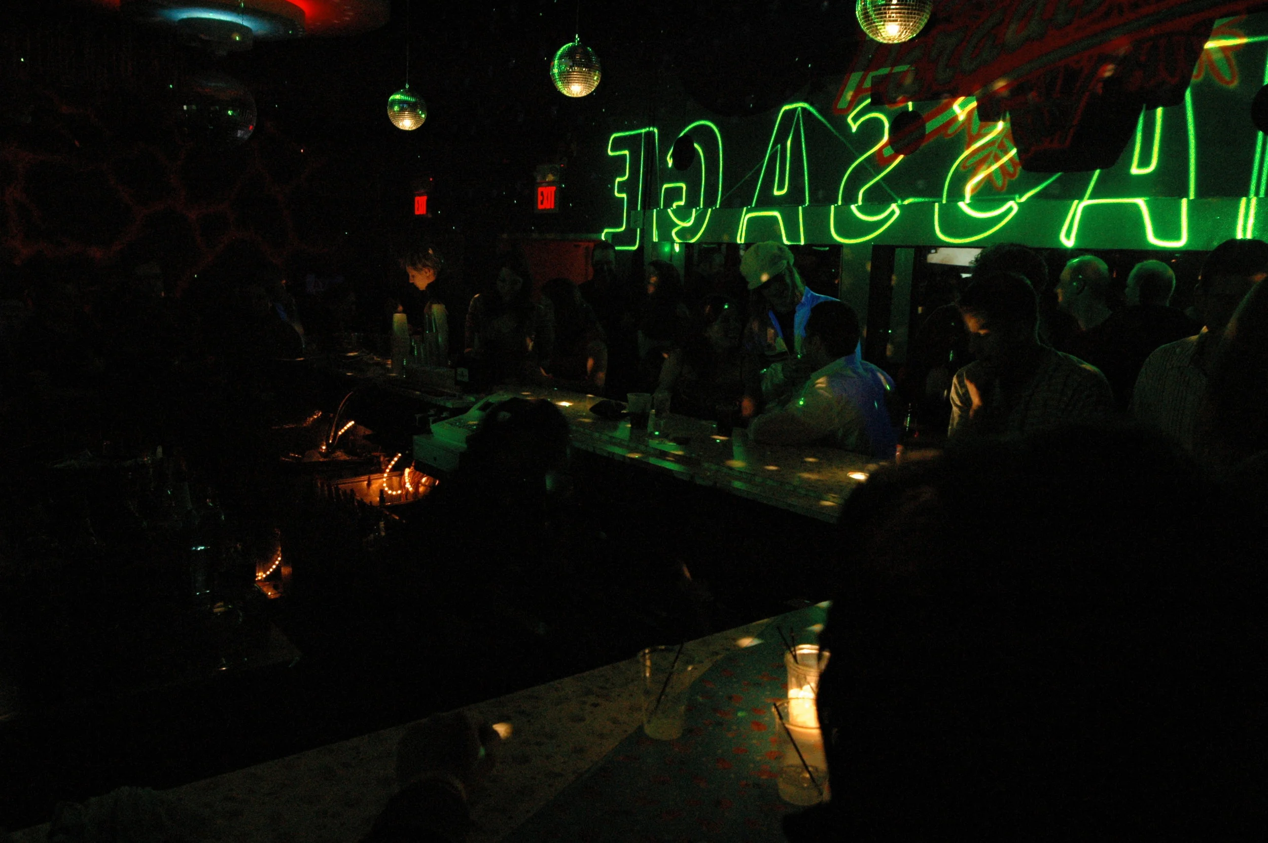 Barbarian 2004 Holiday Party - 64.JPG