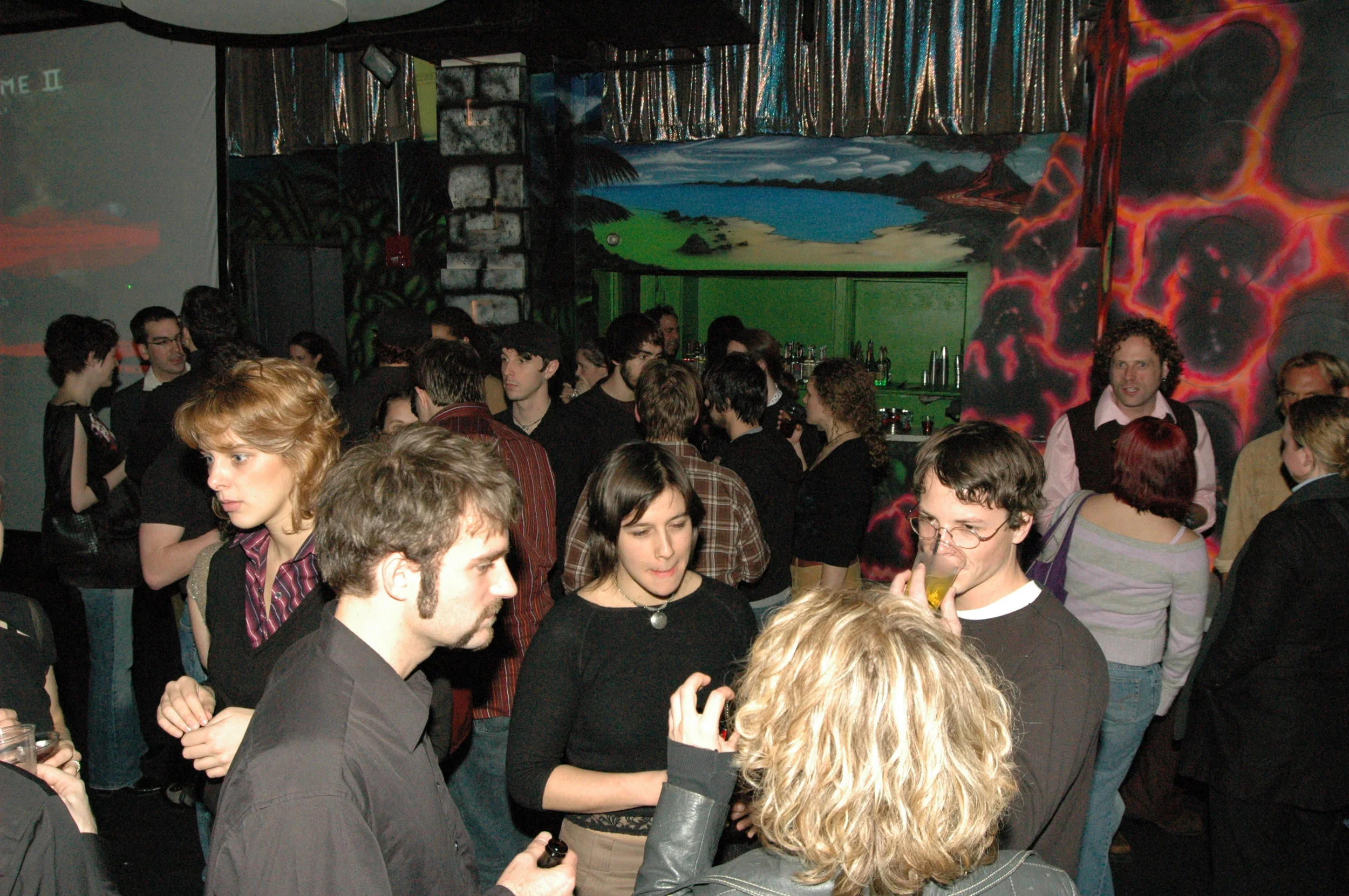 Barbarian 2004 Holiday Party - 72.JPG