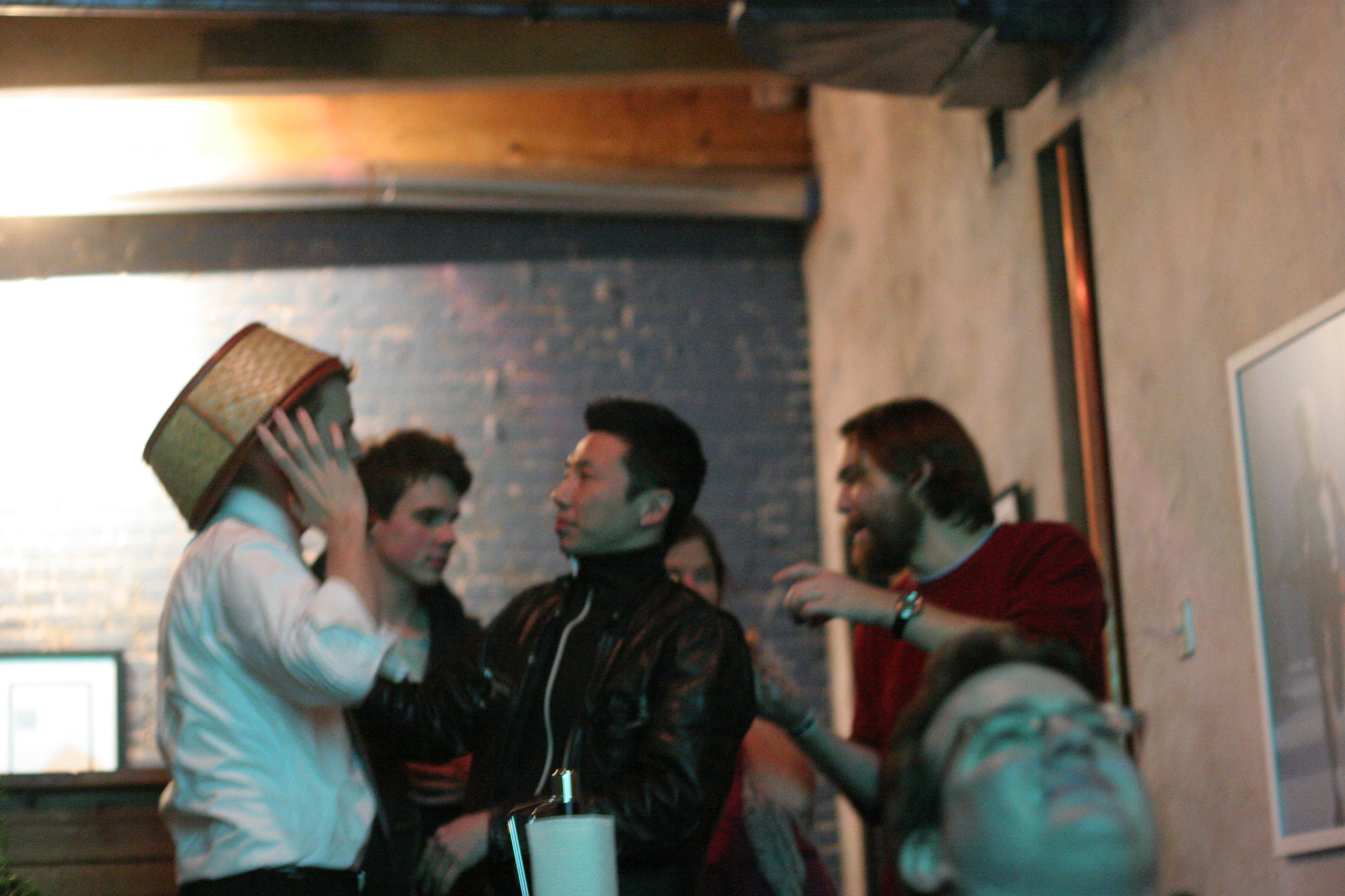 Barbaria Holiday Party 2005 - 11.JPG