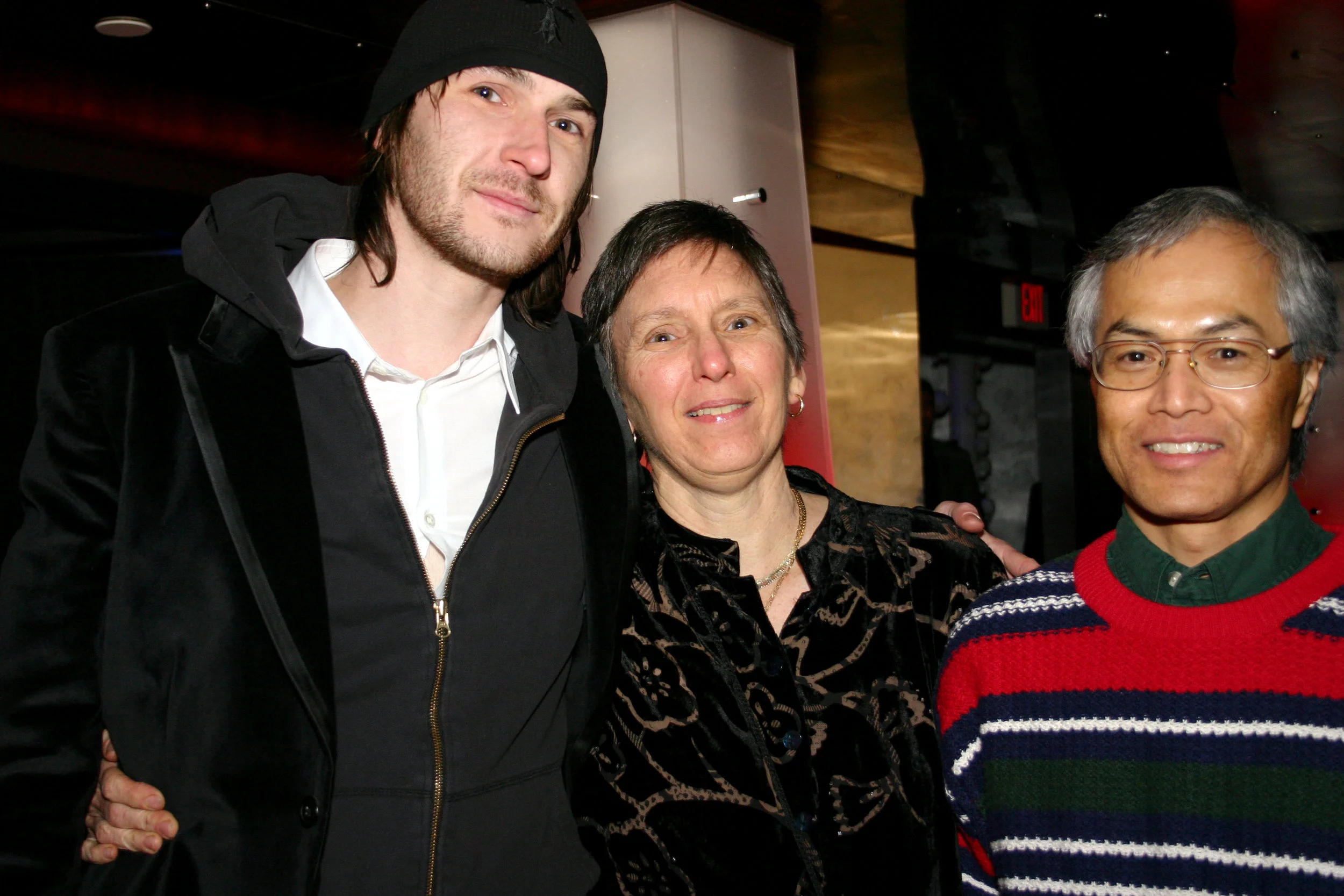 Barbaria Holiday Party 2005 - 54.JPG