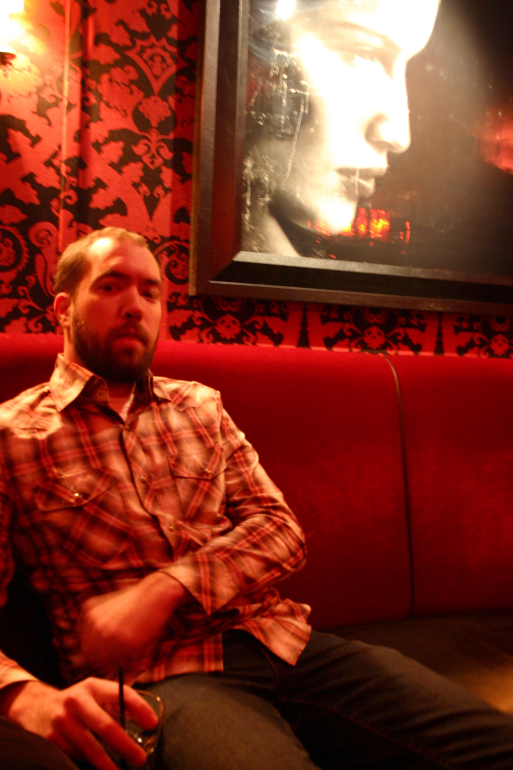 Barbaria Holiday Party 2005 - 70.JPG