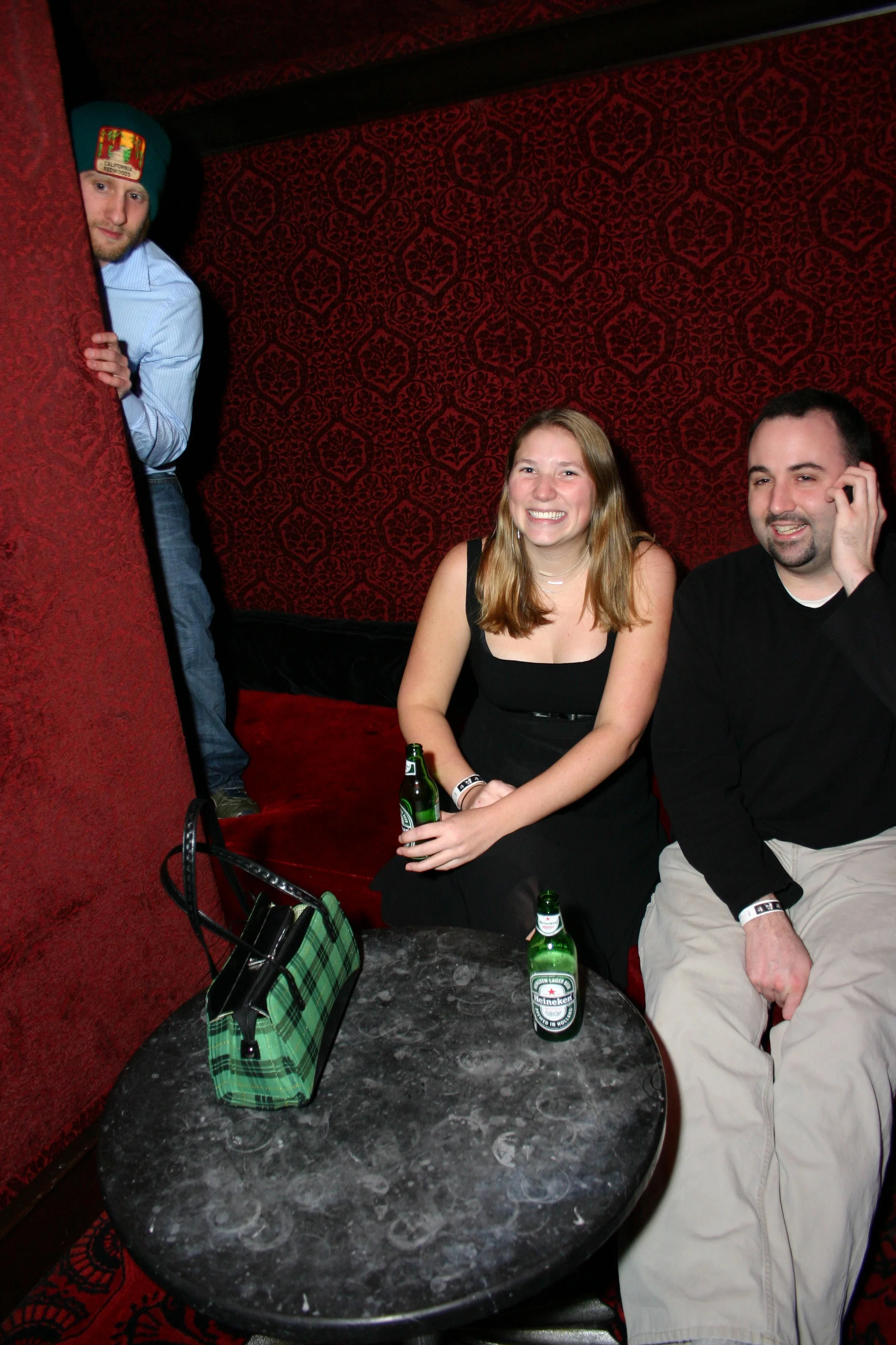 Barbaria Holiday Party 2005 - 90.JPG