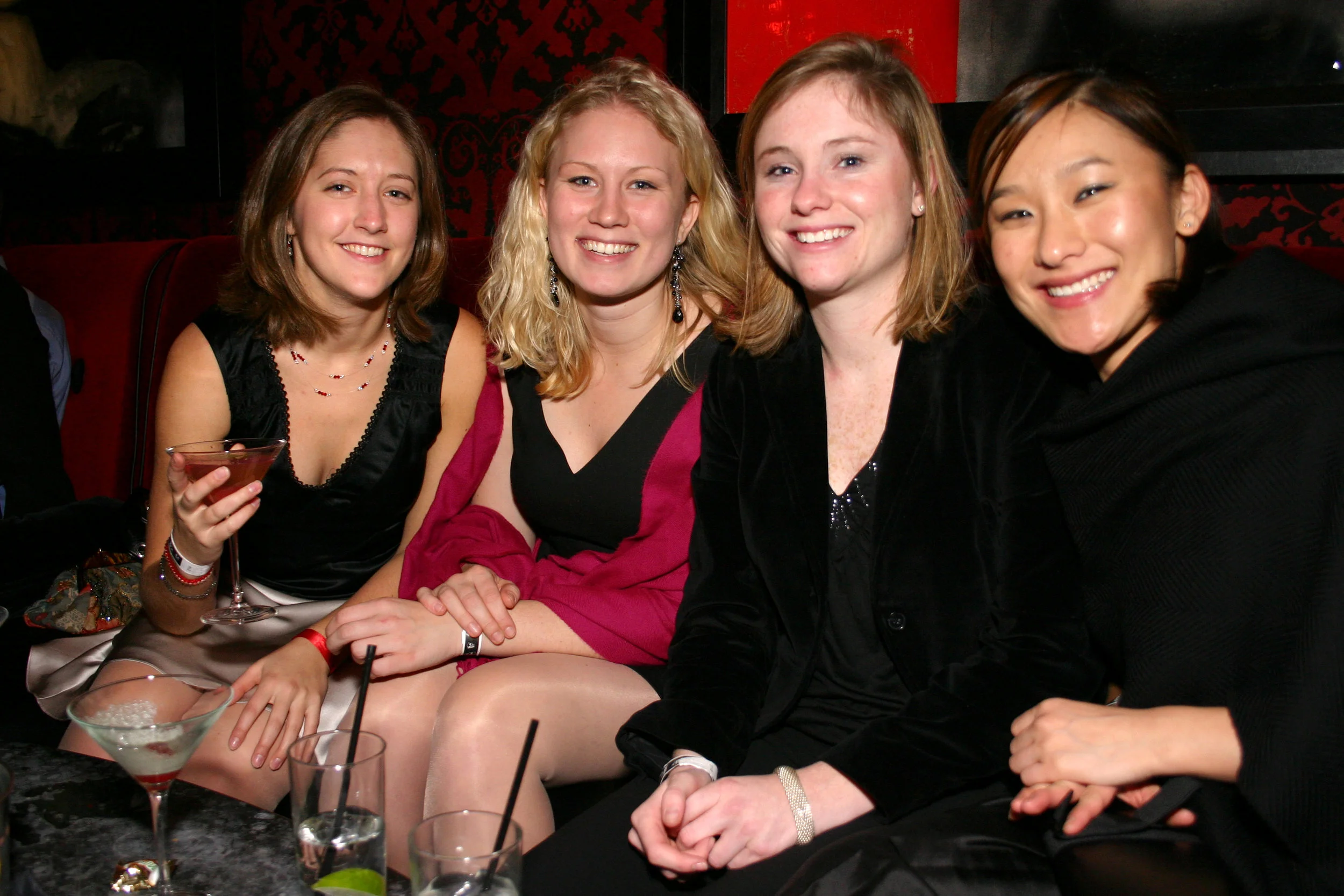 Barbaria Holiday Party 2005 - 107.JPG