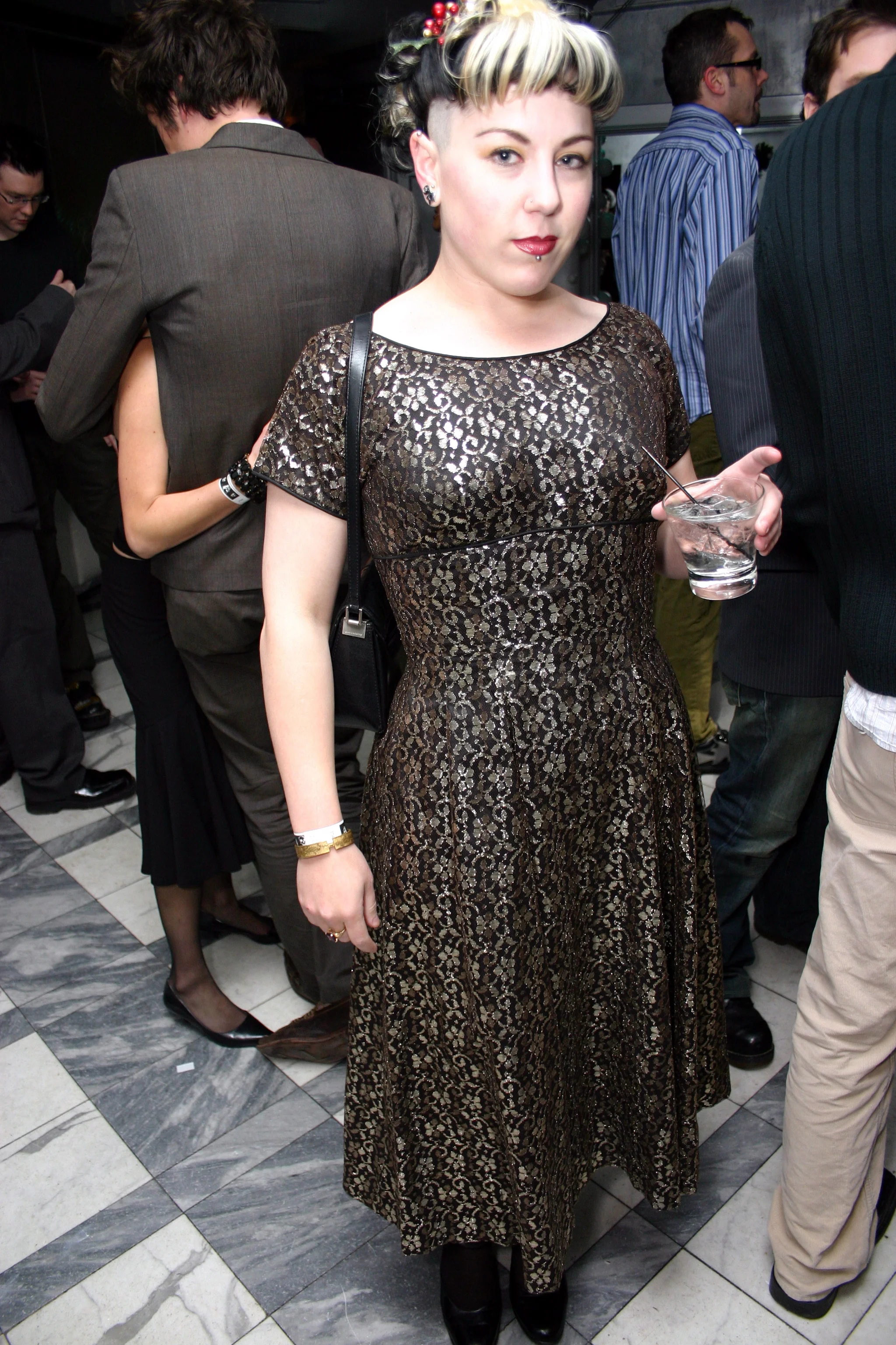 Barbaria Holiday Party 2005 - 118.JPG