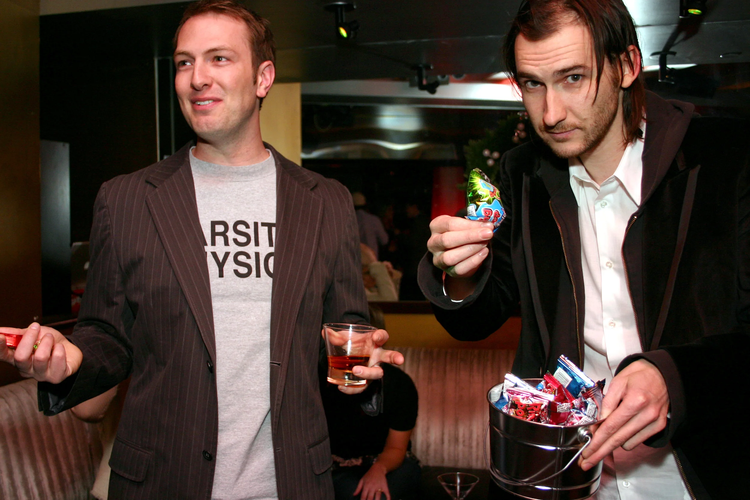 Barbaria Holiday Party 2005 - 122.JPG