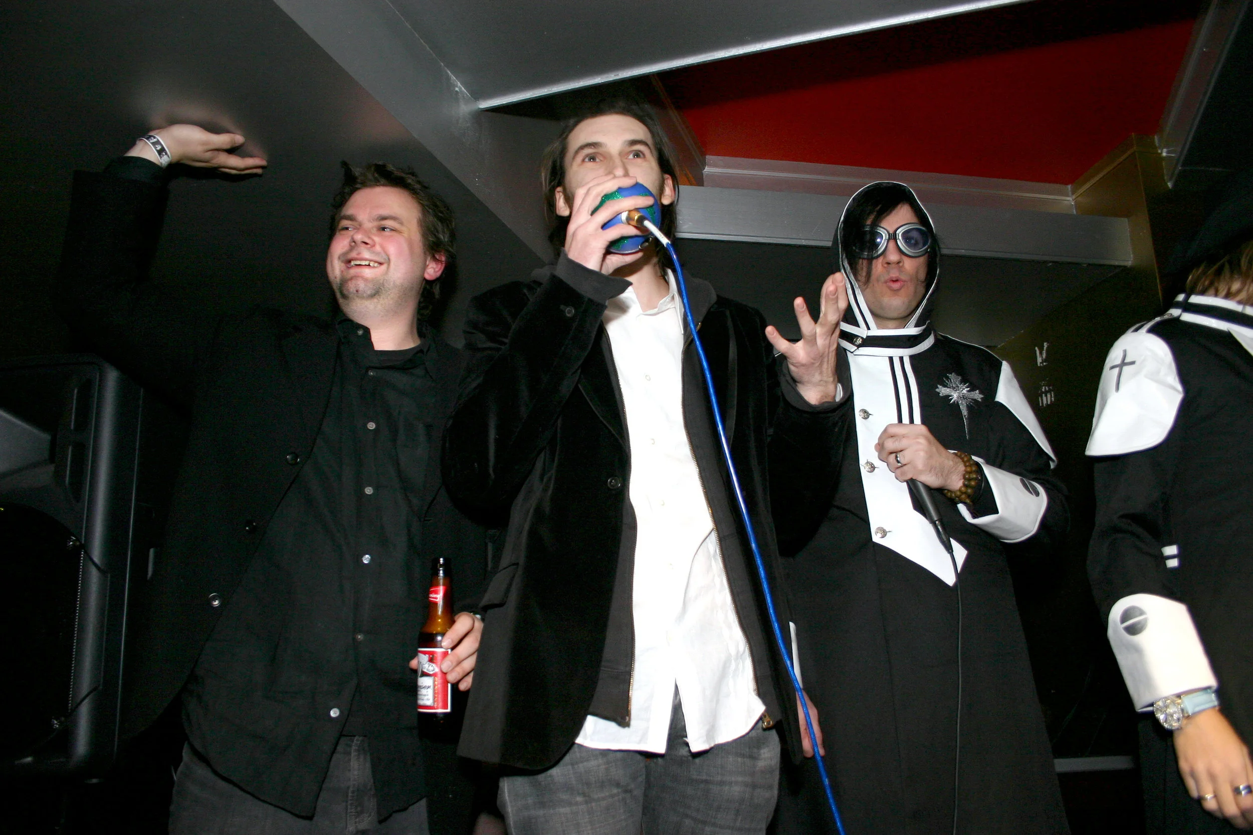 Barbaria Holiday Party 2005 - 214.JPG