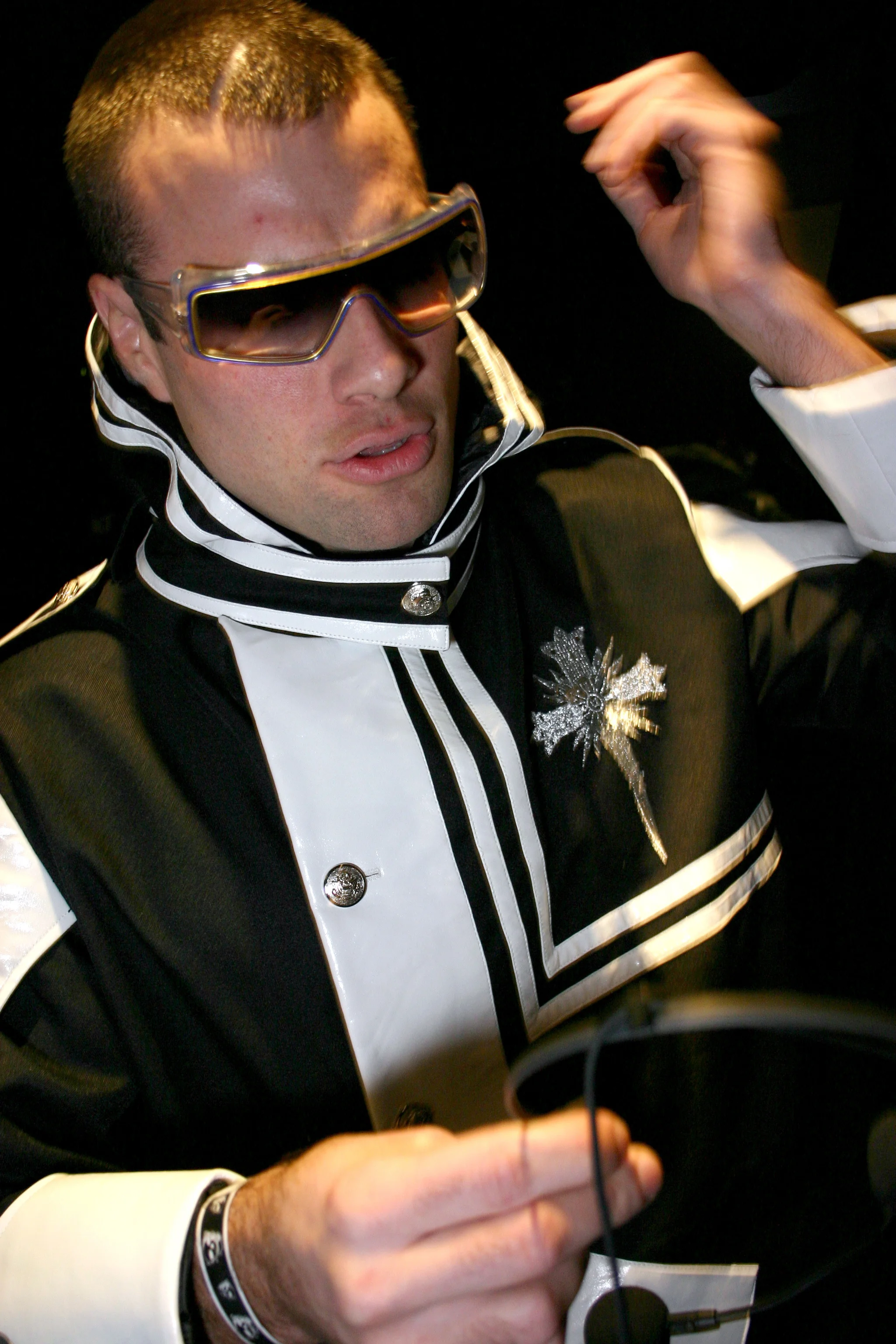 Barbaria Holiday Party 2005 - 218.JPG