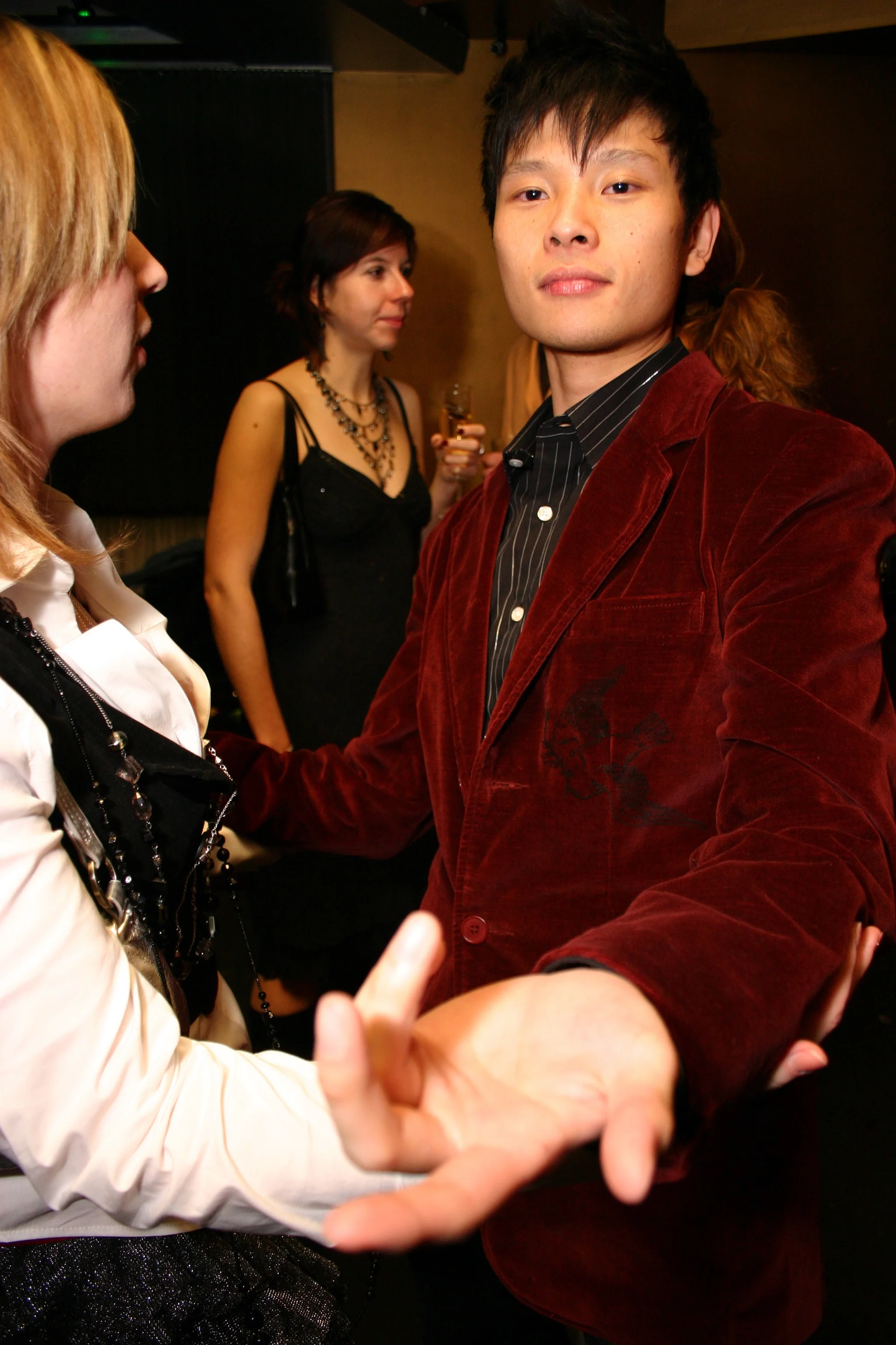 Barbaria Holiday Party 2005 - 281.JPG