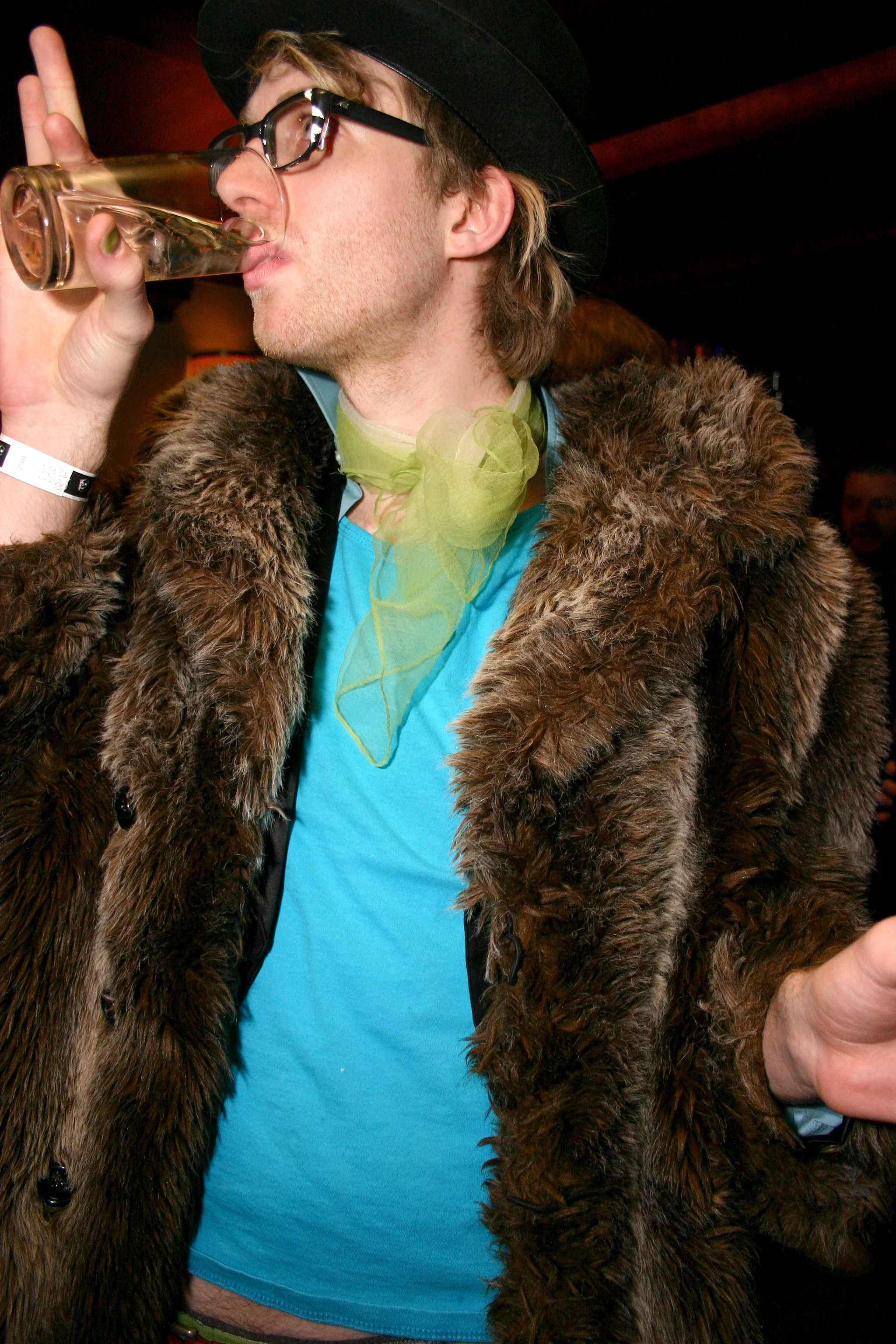 Barbaria Holiday Party 2005 - 301.JPG