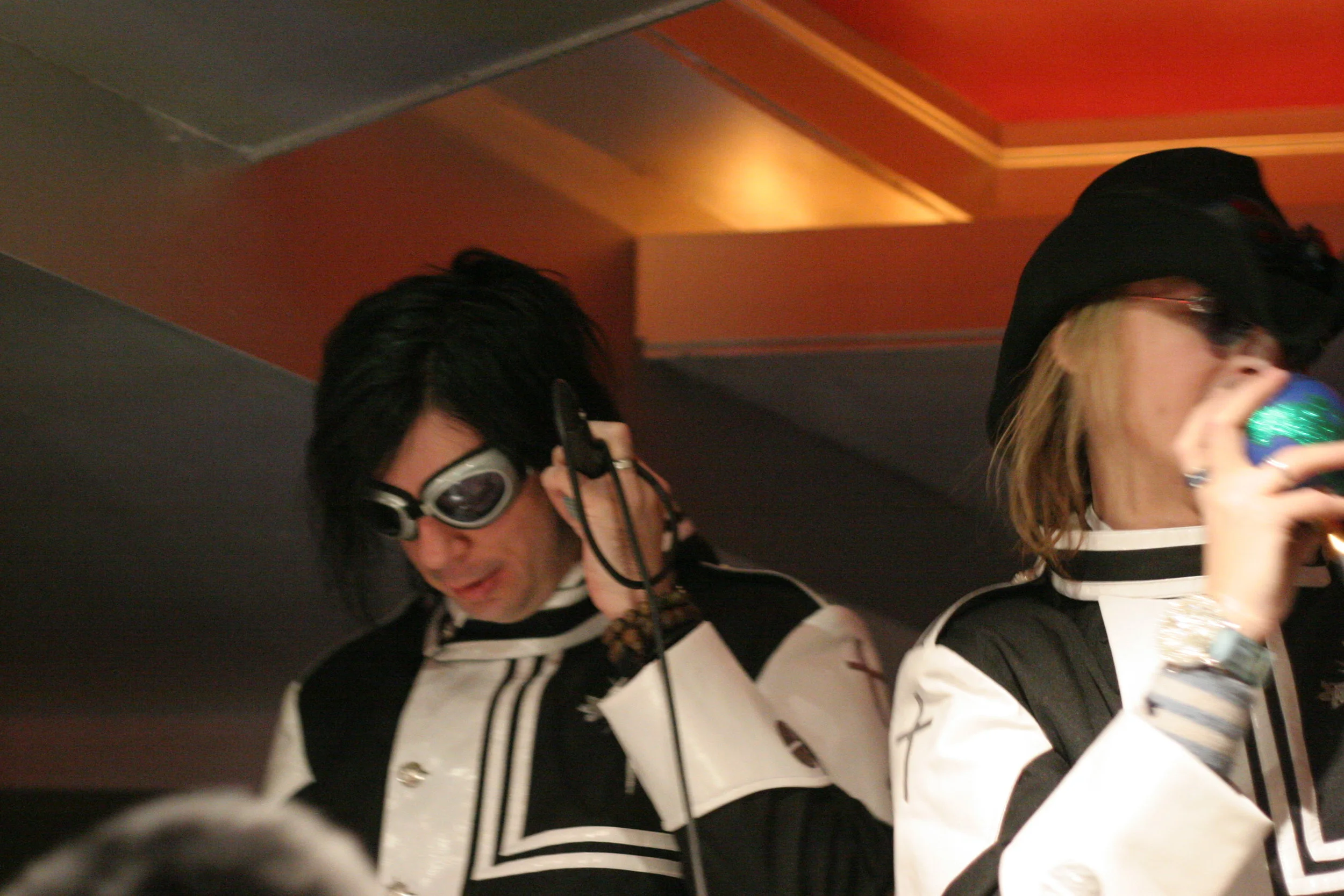 Barbaria Holiday Party 2005 - 408.JPG