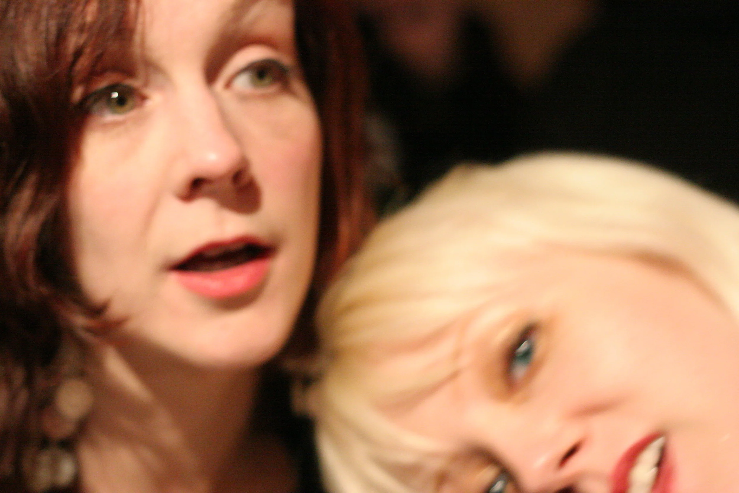 Barbaria Holiday Party 2005 - 445.JPG