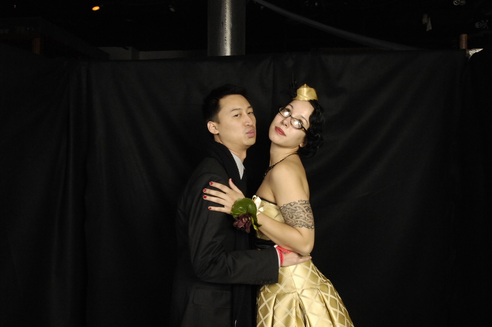 TBG 2006 Holiday Photobooth - 79.JPG