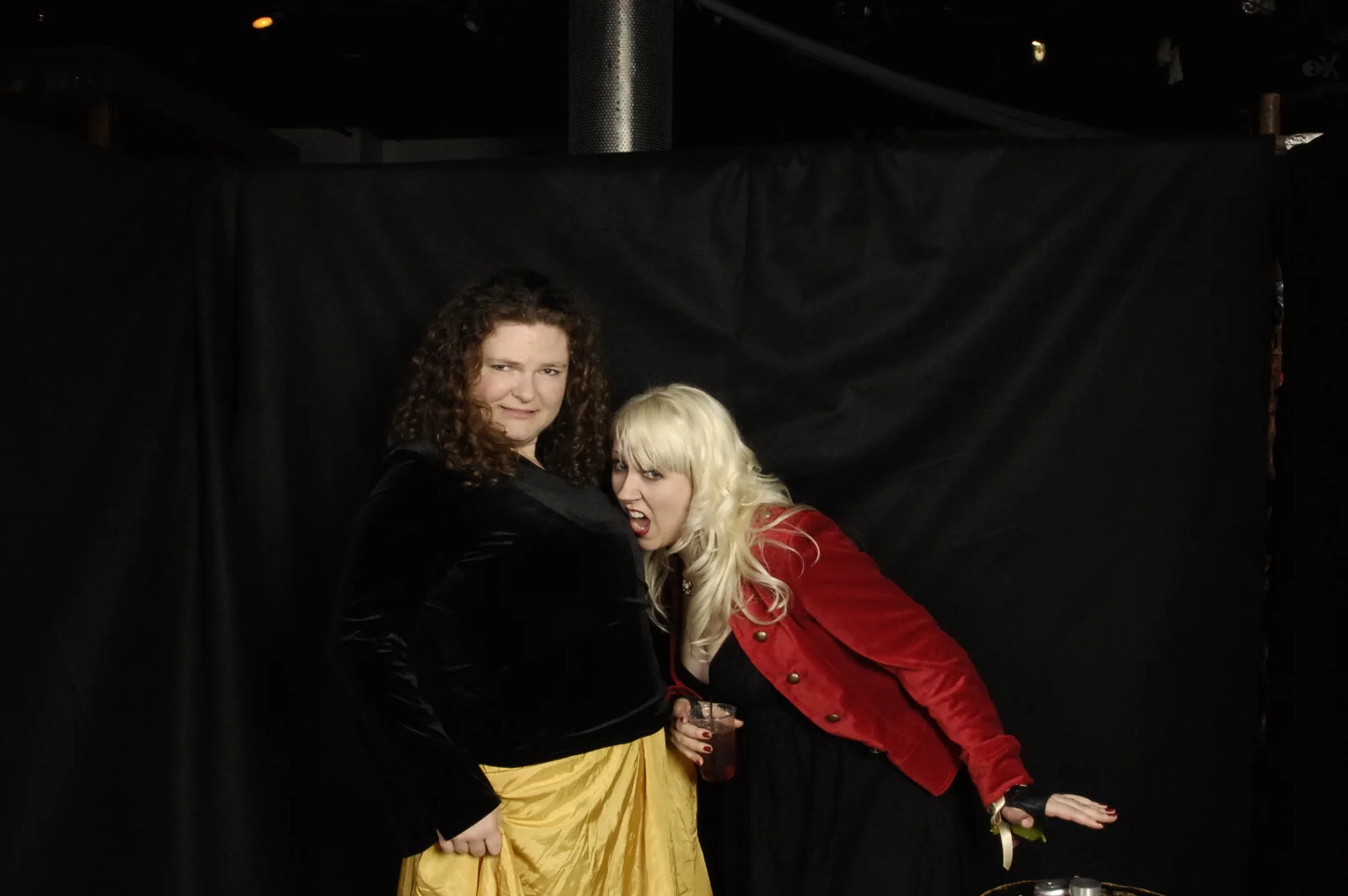 TBG 2006 Holiday Photobooth - 146.JPG