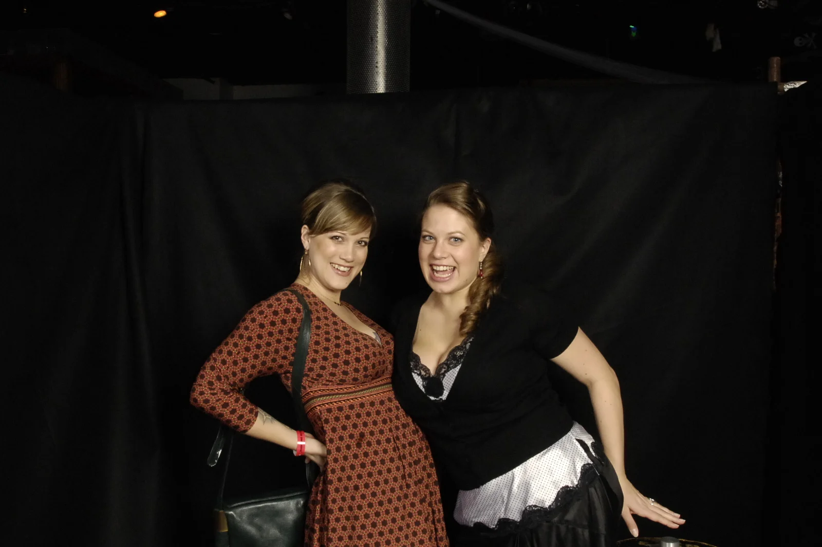 TBG 2006 Holiday Photobooth - 160.JPG