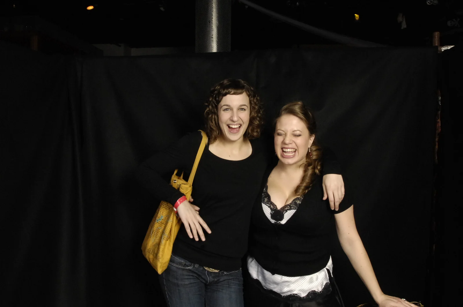 TBG 2006 Holiday Photobooth - 180.JPG
