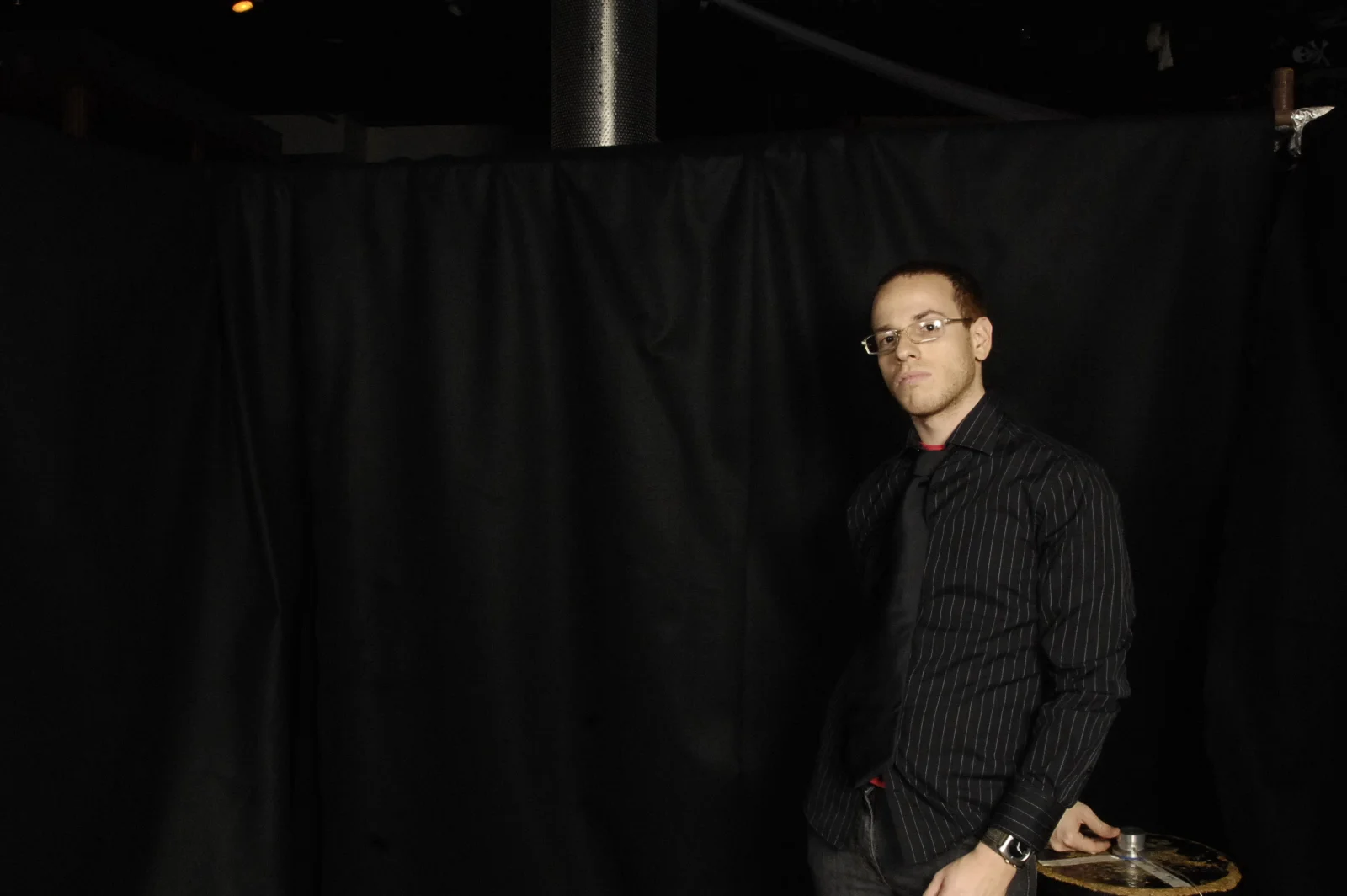 TBG 2006 Holiday Photobooth - 360.JPG