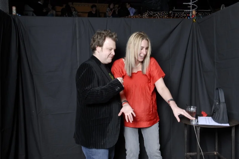 Barbarian 2007 Holiday Photobooth - 290.JPG