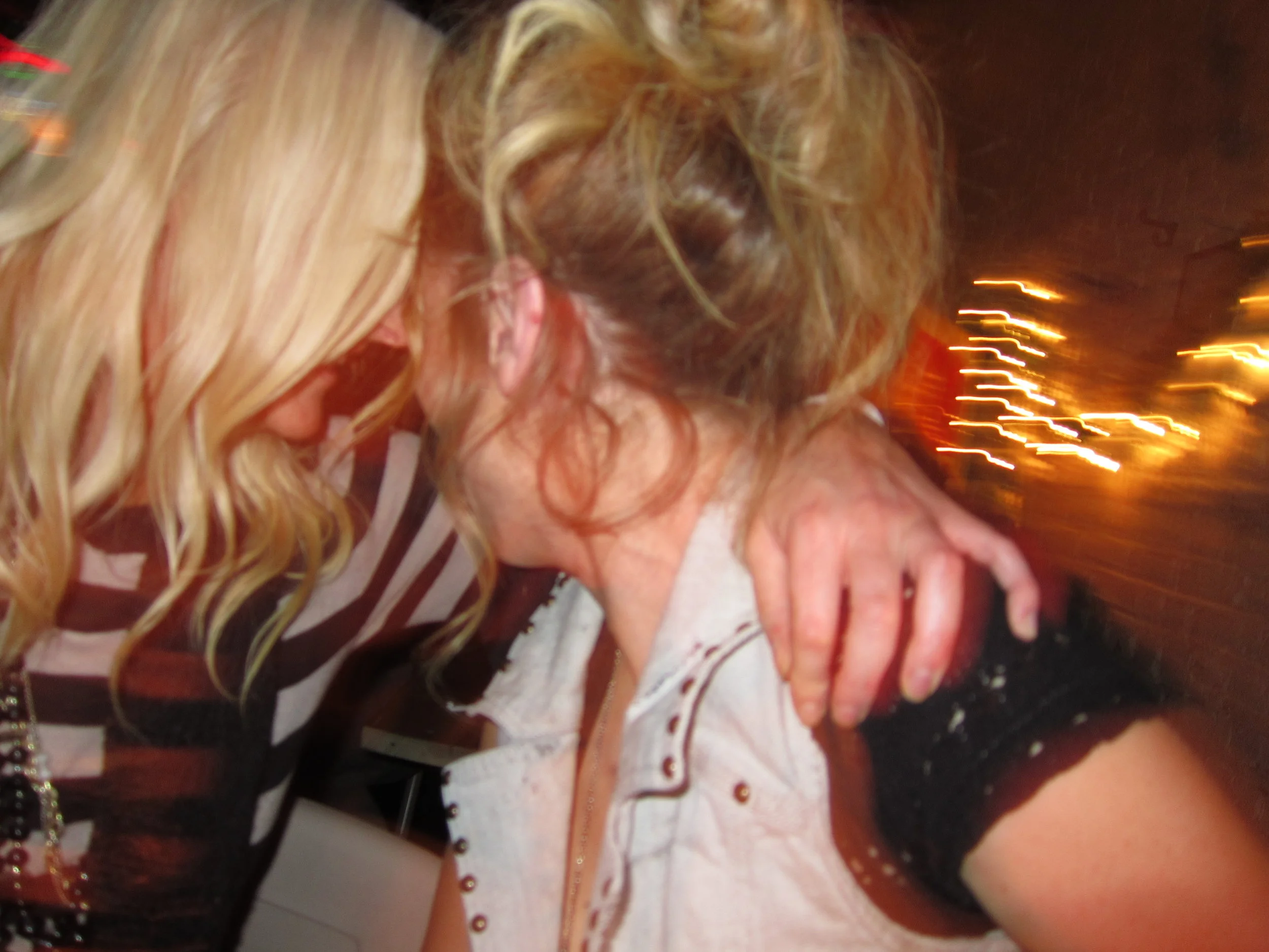 Barbarian 2009 Holiday - 82.JPG