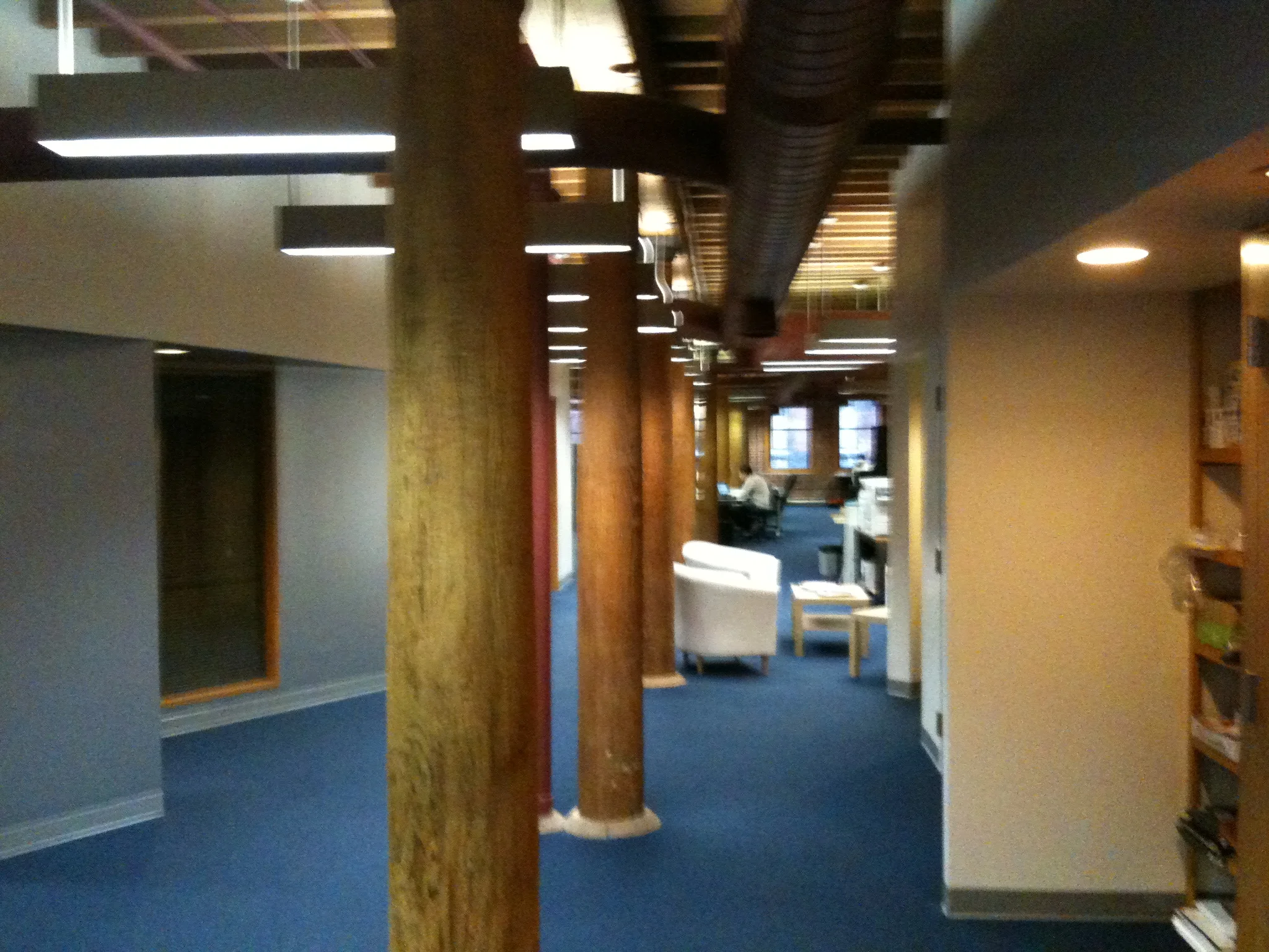 Barbarian 129 South St Boston Move In 2009 - 10.JPG