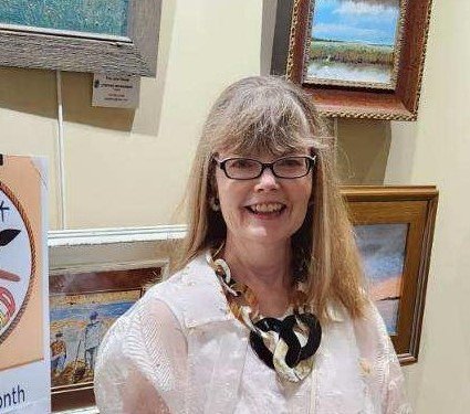 Cynthia Reddersen of the Fairfax Art League