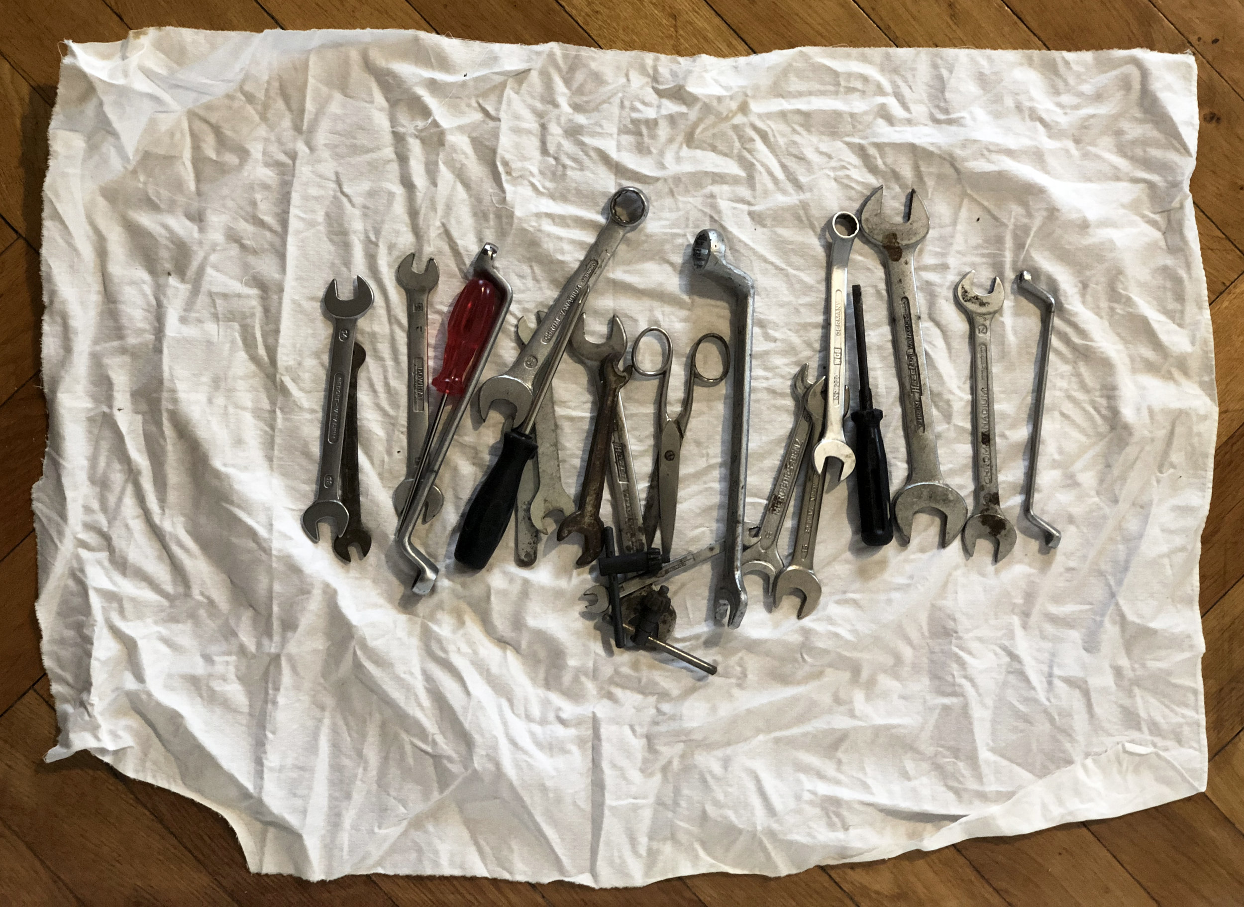 Constantin Thun, Untitled toolbox (Axel) , 2019 Cloth, assorted tools 76 x 54 x 3 cm