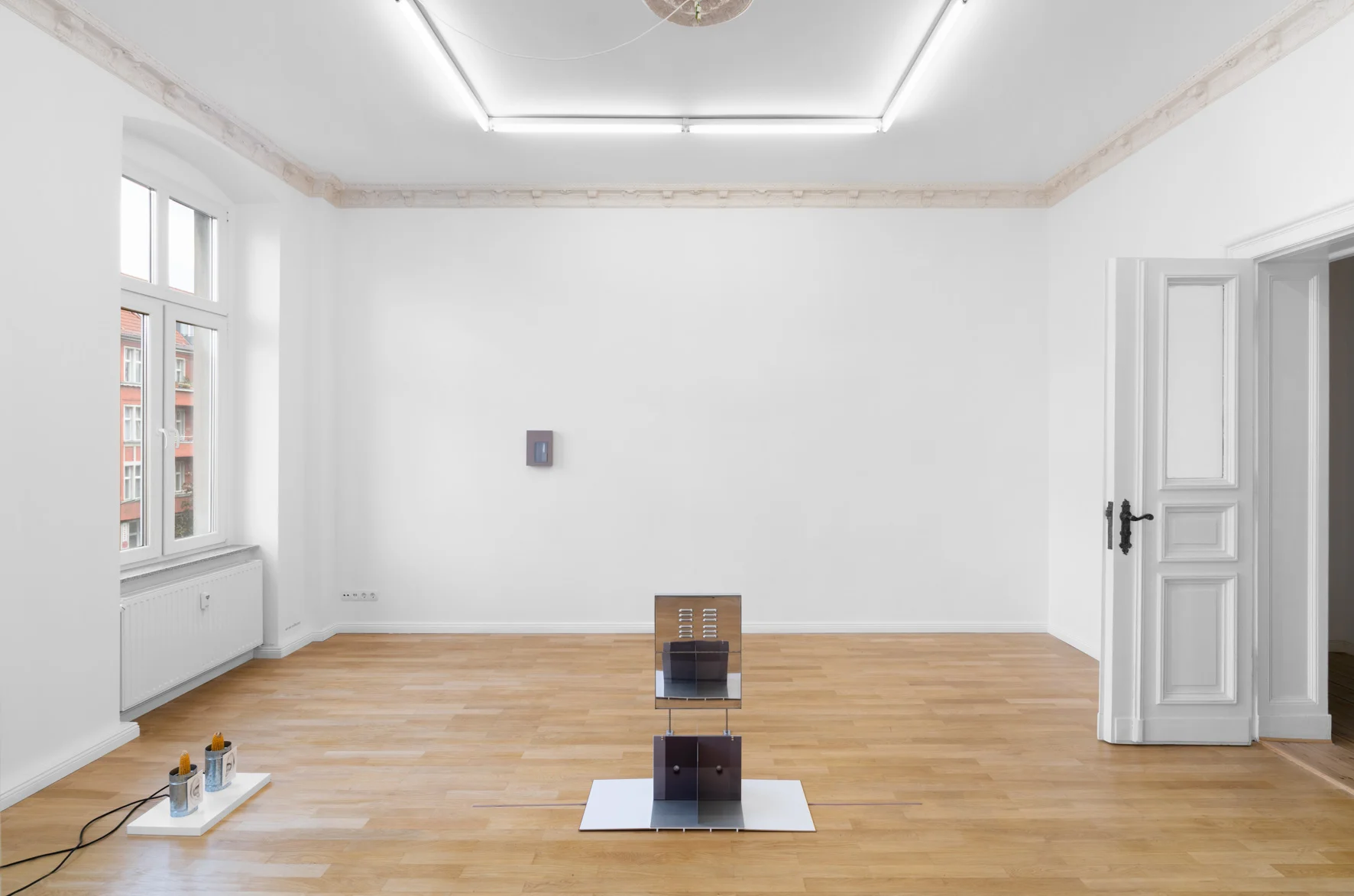 Installation view, Jesse Stecklow, “Ditto” Bottom left: Ear Wiggler , 2016 Back left corner: Anagram , 2019 Back, against wall: Ear Collector , 2019 Center, back: Untitled (Air Sampler) , 2019 Center, front: Box Set , 2019