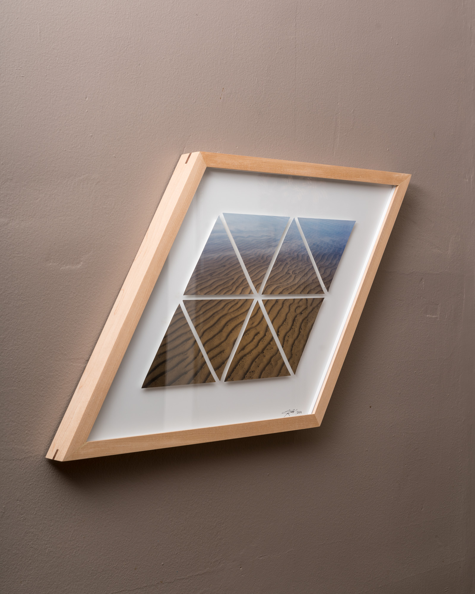 TrapezoidFrame-2.jpg