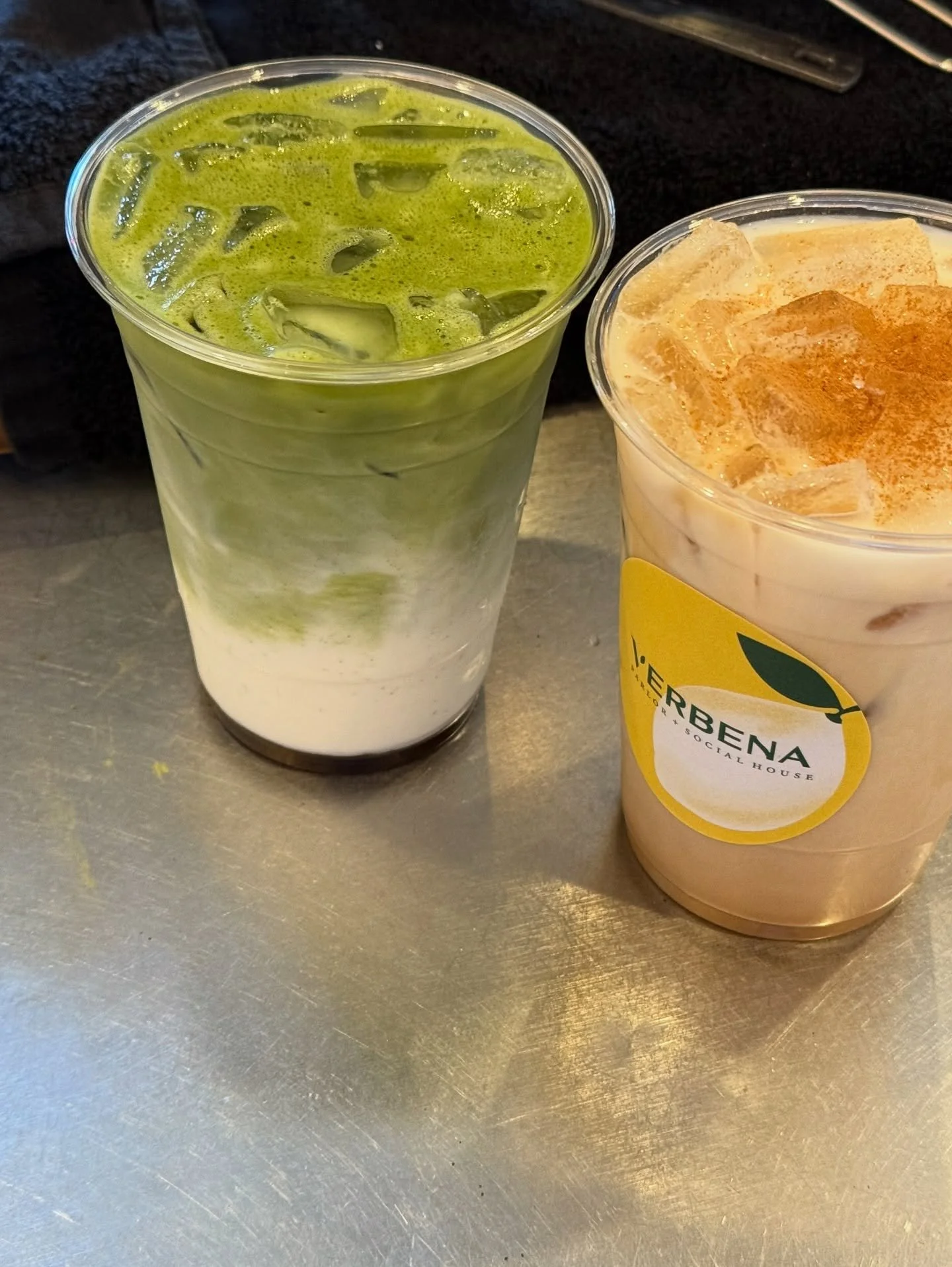 Psst, don&rsquo;t forget we have a cafe 😉
&bull;
&bull;
&bull;
&bull;
&bull;
#verbenaparlor #verbenaparlorandsocialhouse #dallastx #dallastexas #cafe #caf&eacute; #latte #matcha #chai #localbusinesses #localbusiness #smallbusiness #shopsmall #shoplo