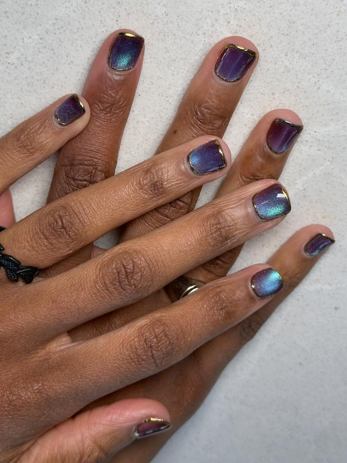 Cat eye nails with a glow that shifts every time you move. ✨
Dim light, natural light, candlelight. They never look the same twice, and that&rsquo;s the magic.

Book your cat eye set now and give your next manicure something extra.

📍 Uptown Dallas,