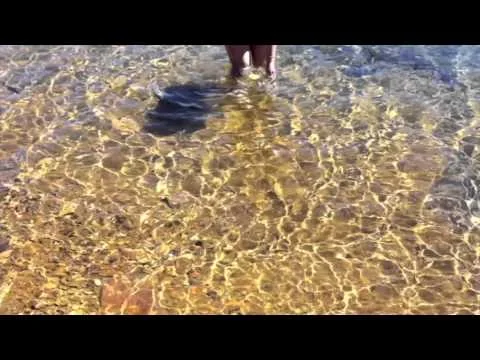 Maria Victoria Muñoz Castillo - "Irgendwo auf der Welt" (FRAGILE somewhere in the world)