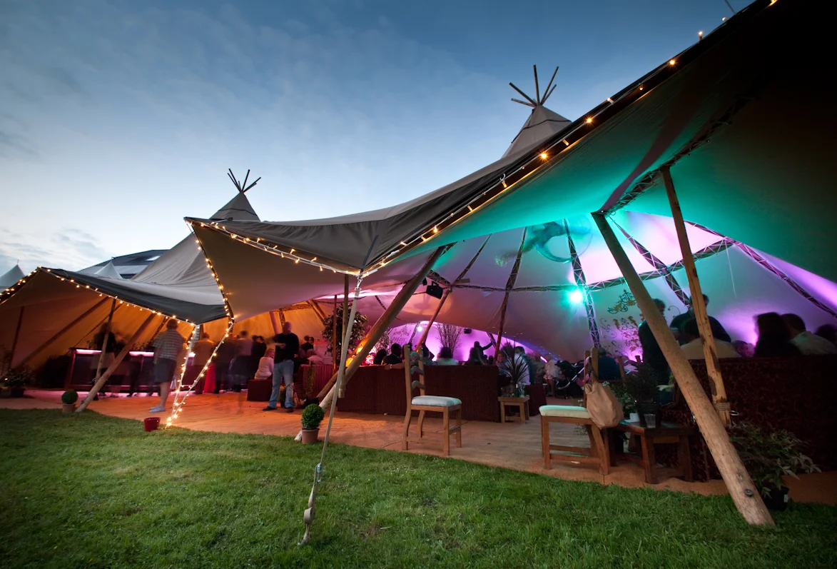 Experience our Amazing Tents in 360 - Katah Events - Giant Tipi Hire ...