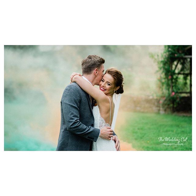 ~ W H A T  I T  M E A N S ~ ... to be here.
wonderful use of smoke bombs at @jasztal @jennieabbotts1 wedding @thegreattythebarn. Their preview is ready on our blog. With their permission we will post it up on here soon too. Great to work alongside th