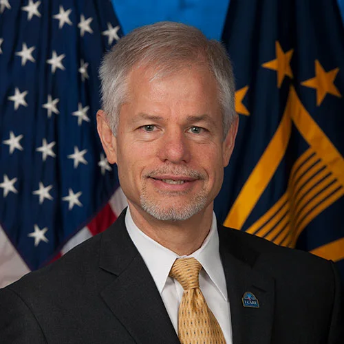 Gregory L. Giddens
