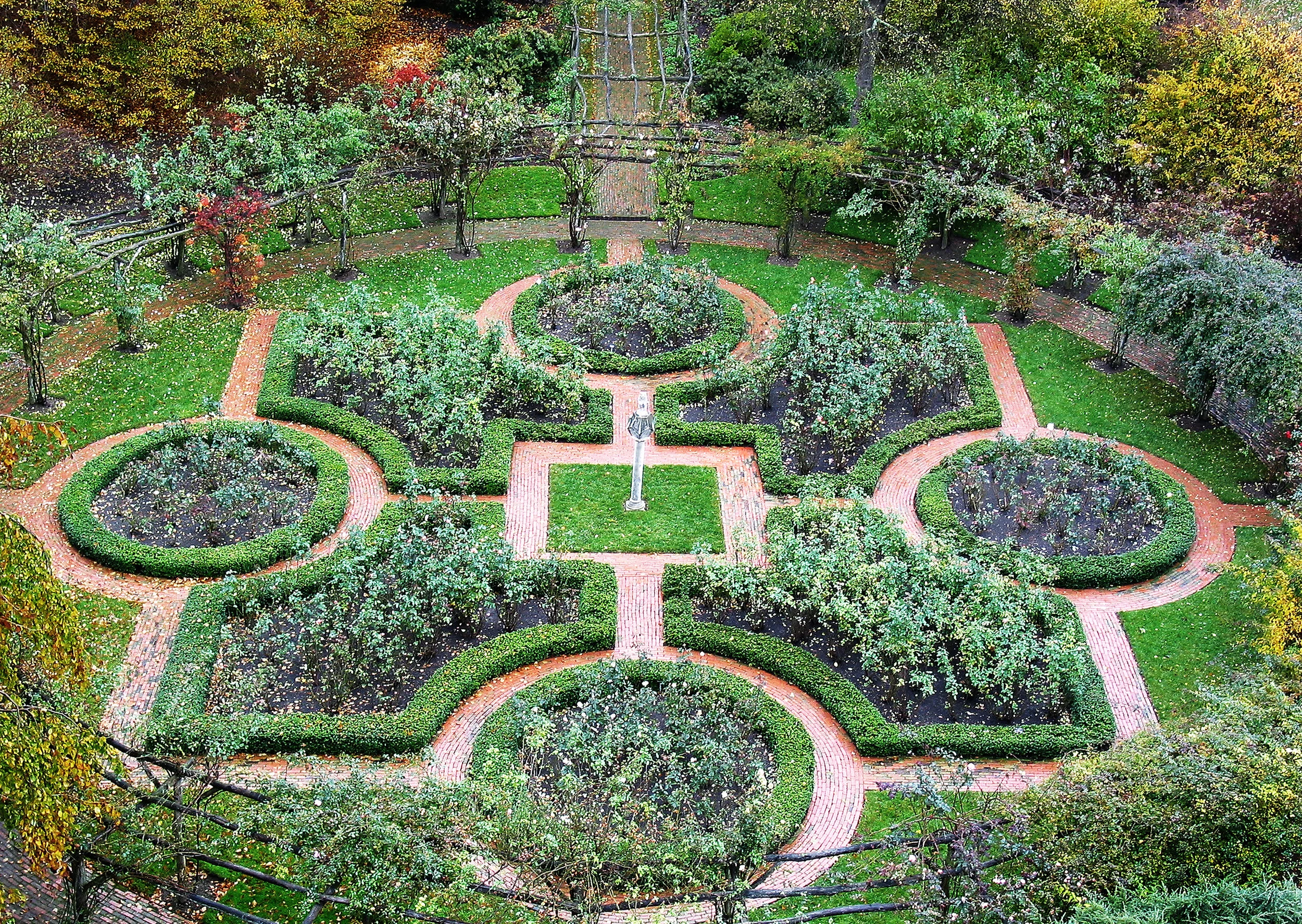 Rose Garden — Old Westbury Gardens