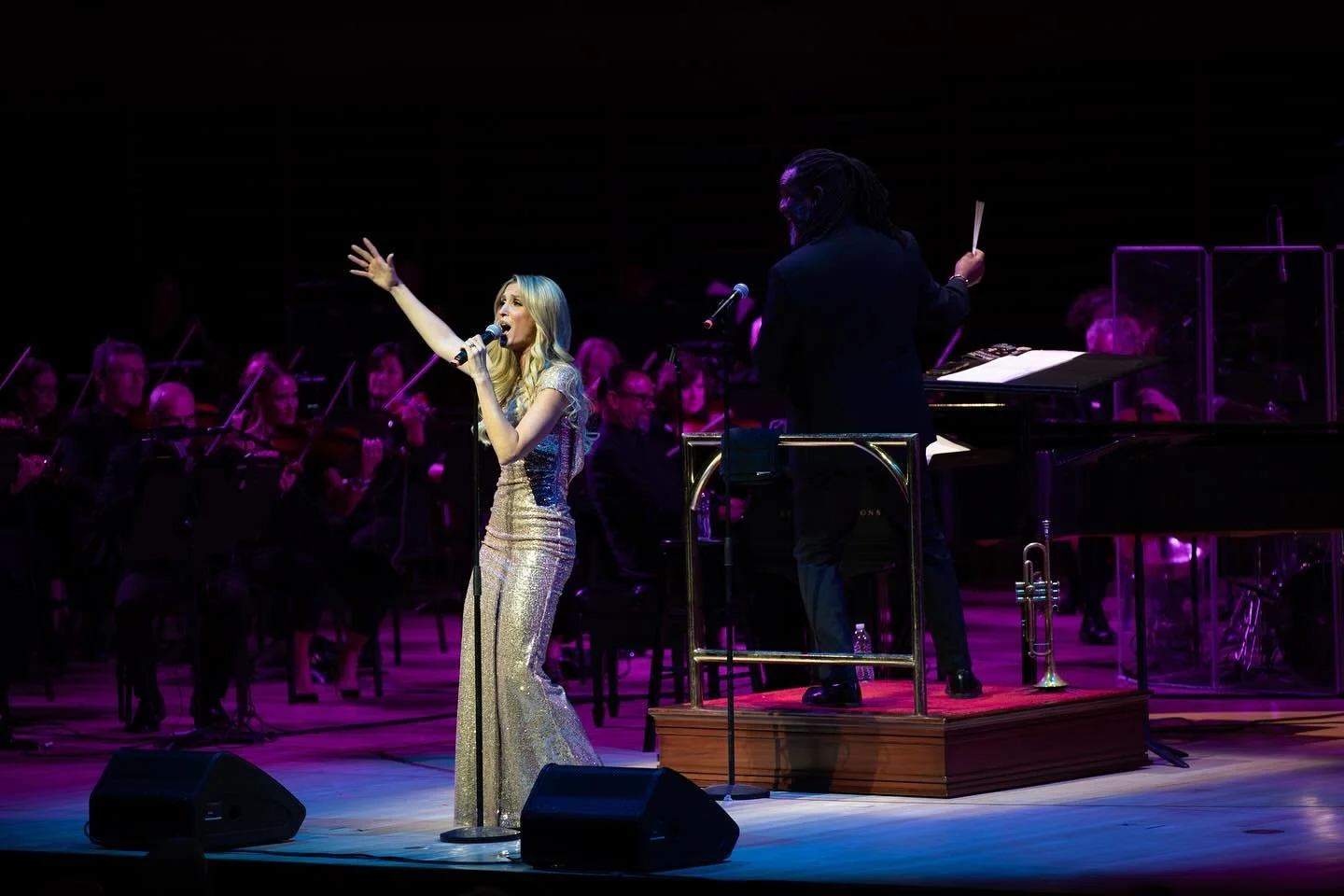 ✨Luck be a Lady ✨is exactly how I felt this weekend with the @thephillypops @eddie.bruce &amp; conductor @trumpetherbs. The energy, the music, the audience, pure magic from start to finish! 

I had never performed any of these songs and to be honest 