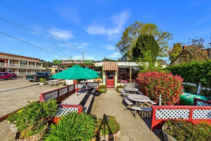 607mainfer12.jpg
