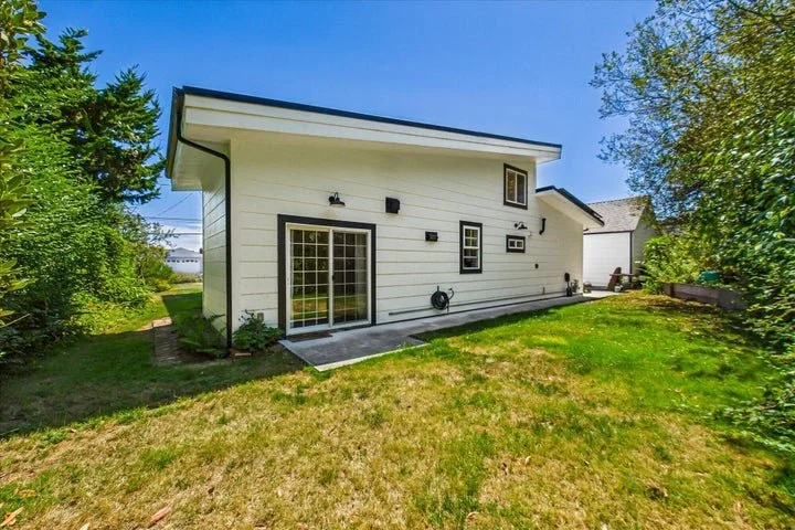 1101mainfer74.jpg
