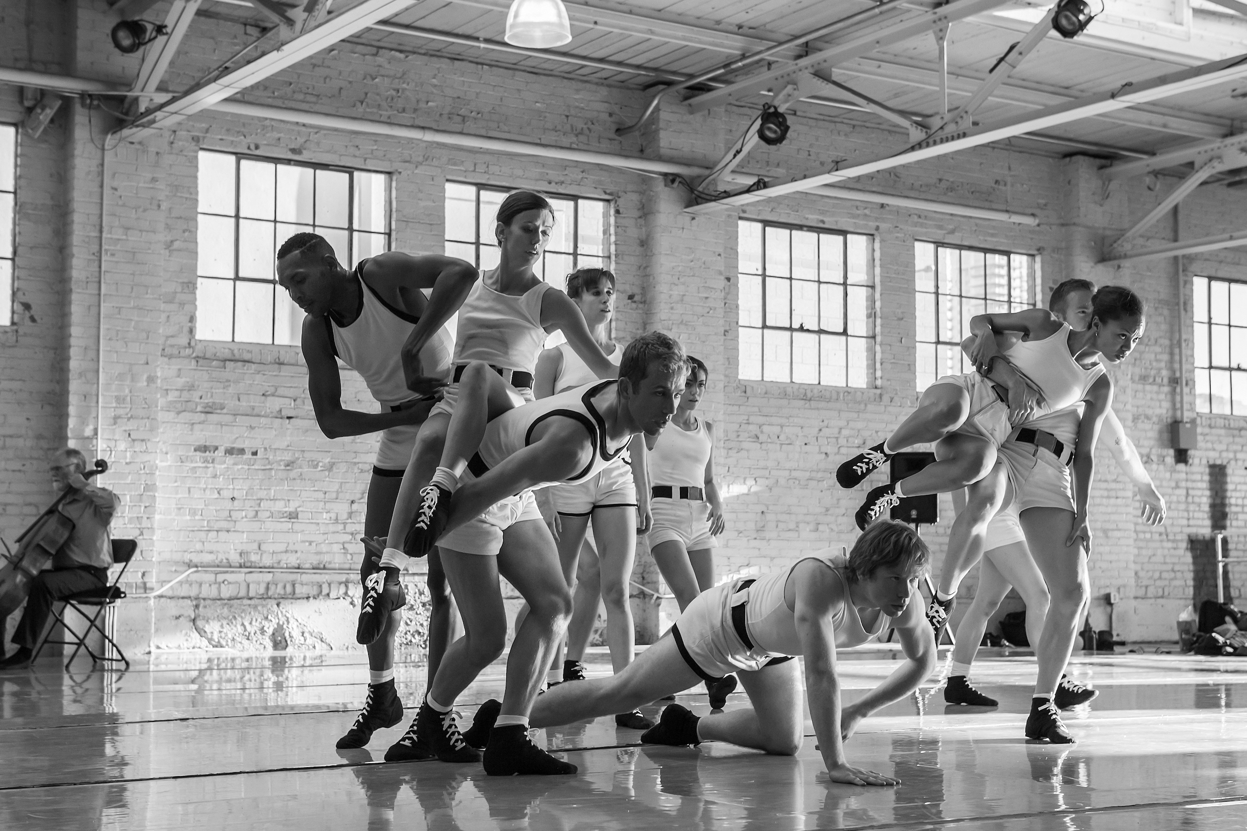Wonderbound rehearsing Garrett Ammon's Reveries with Playground Ensemble. Photo by Amanda Tipton . 2016.